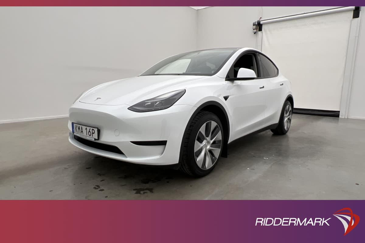 Käytetty Tesla Model Y 2023