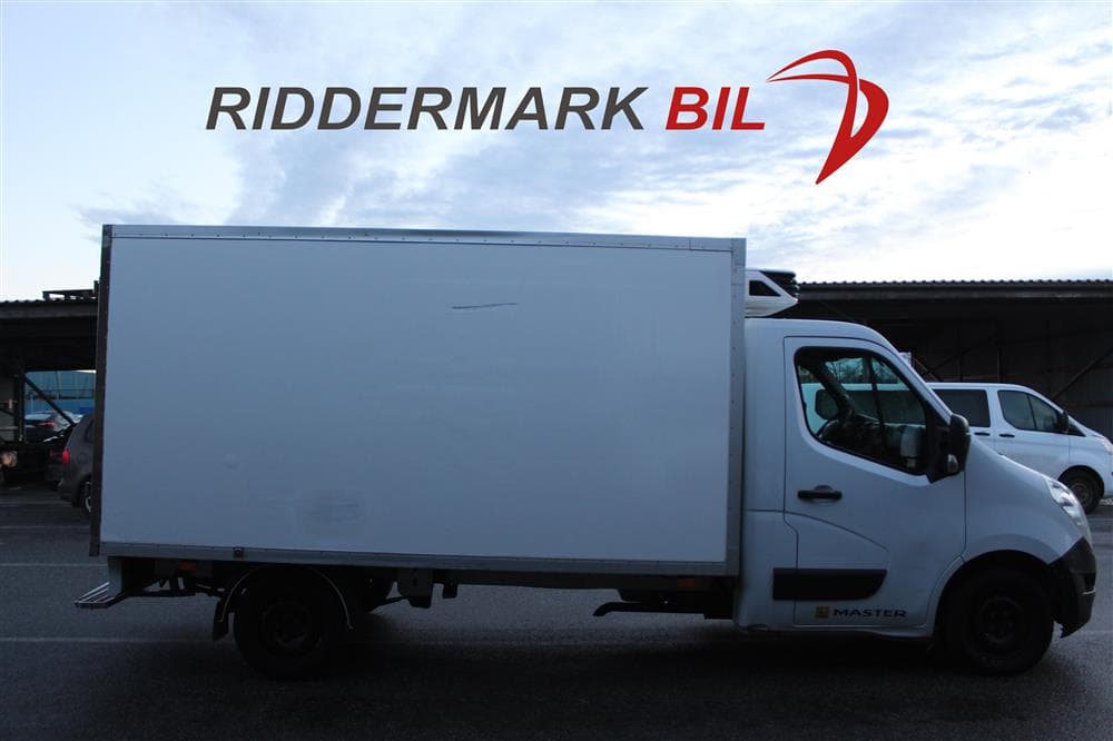 Renault Kylbil 2.3 dCi 125hk Nyservad Moms