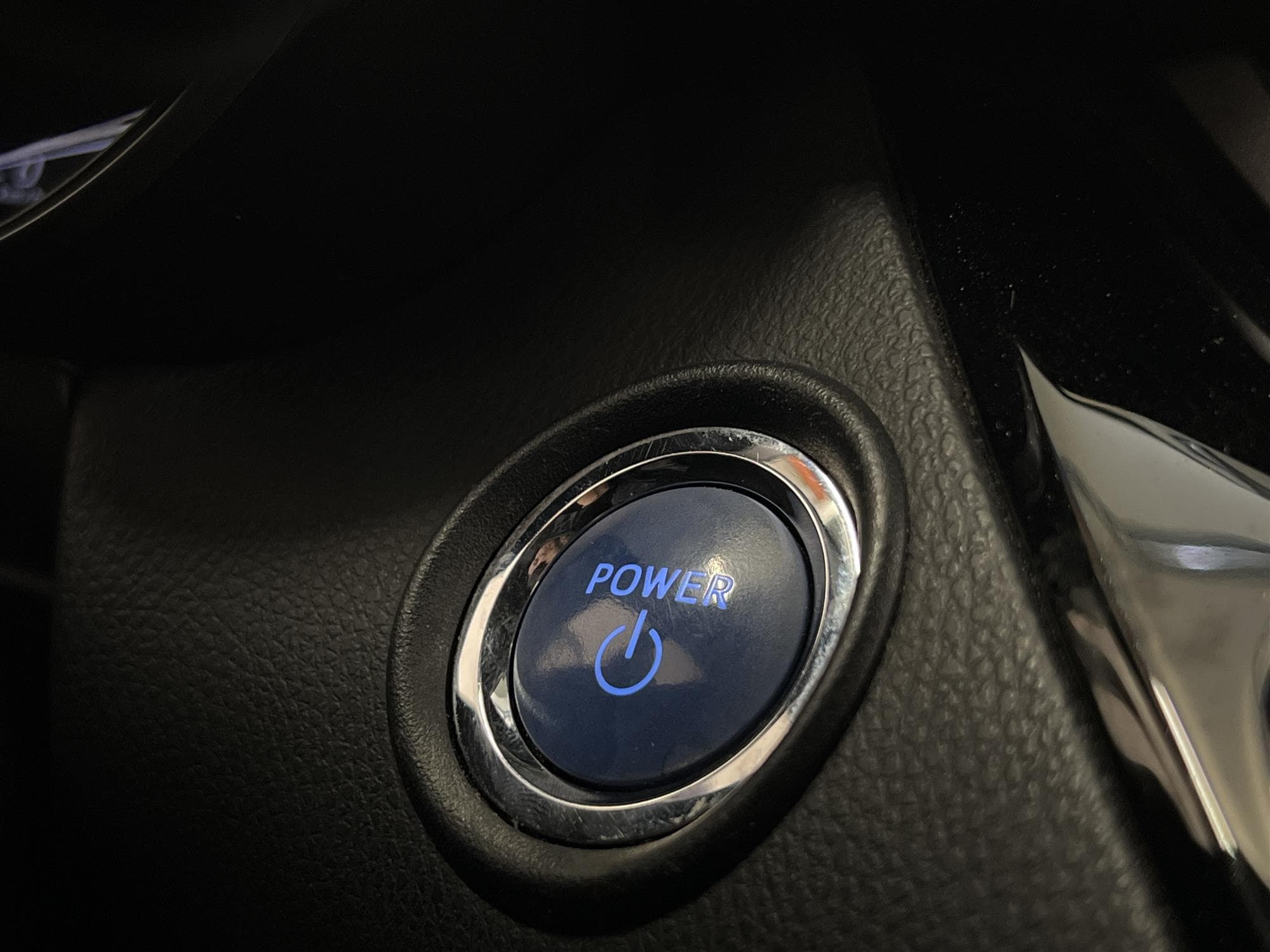 Toyota C-HR Hybrid 122hk JBL B-Kam Executive 0,41L/mil