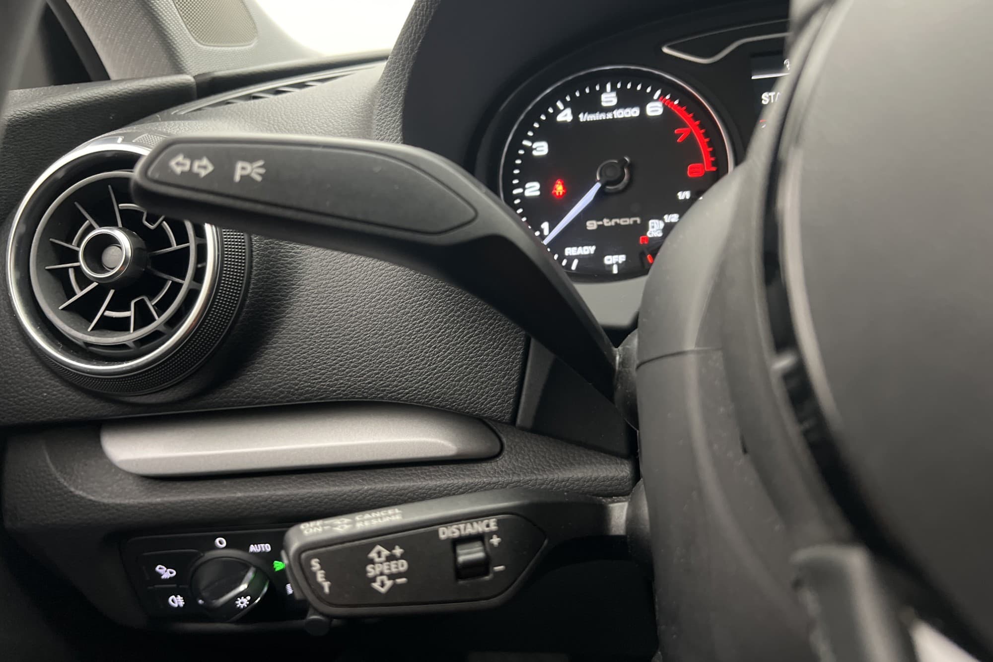 Audi A3 30 g-tron 131hk Värmare Kamera P-Sensorer 2-Zons