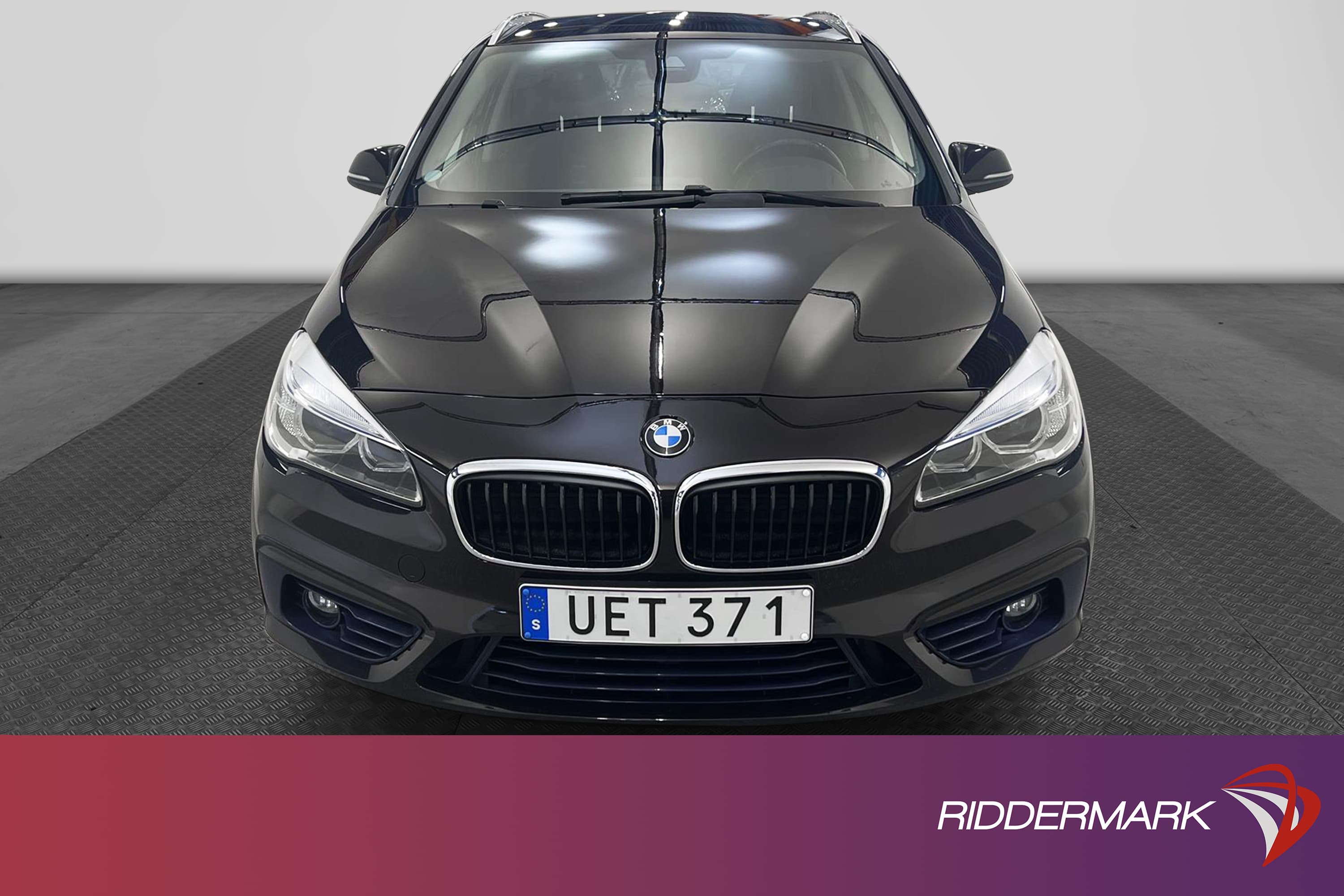 BMW 218d Active Tourer  Drag P-sensorer Rattvärme 0.41l/milexteriör