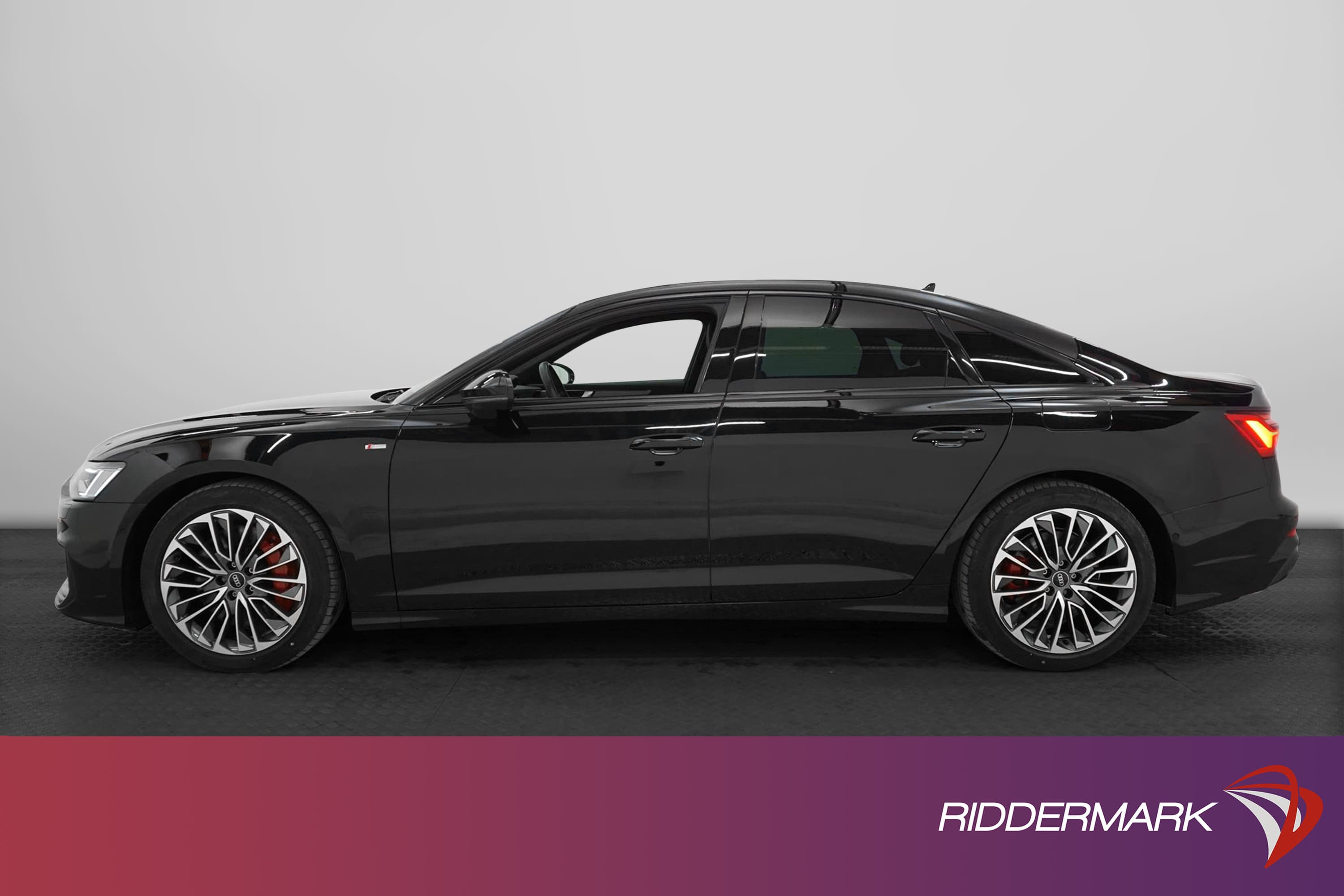 Audi A6 Sedan 55 TFSI e quattro 367hk