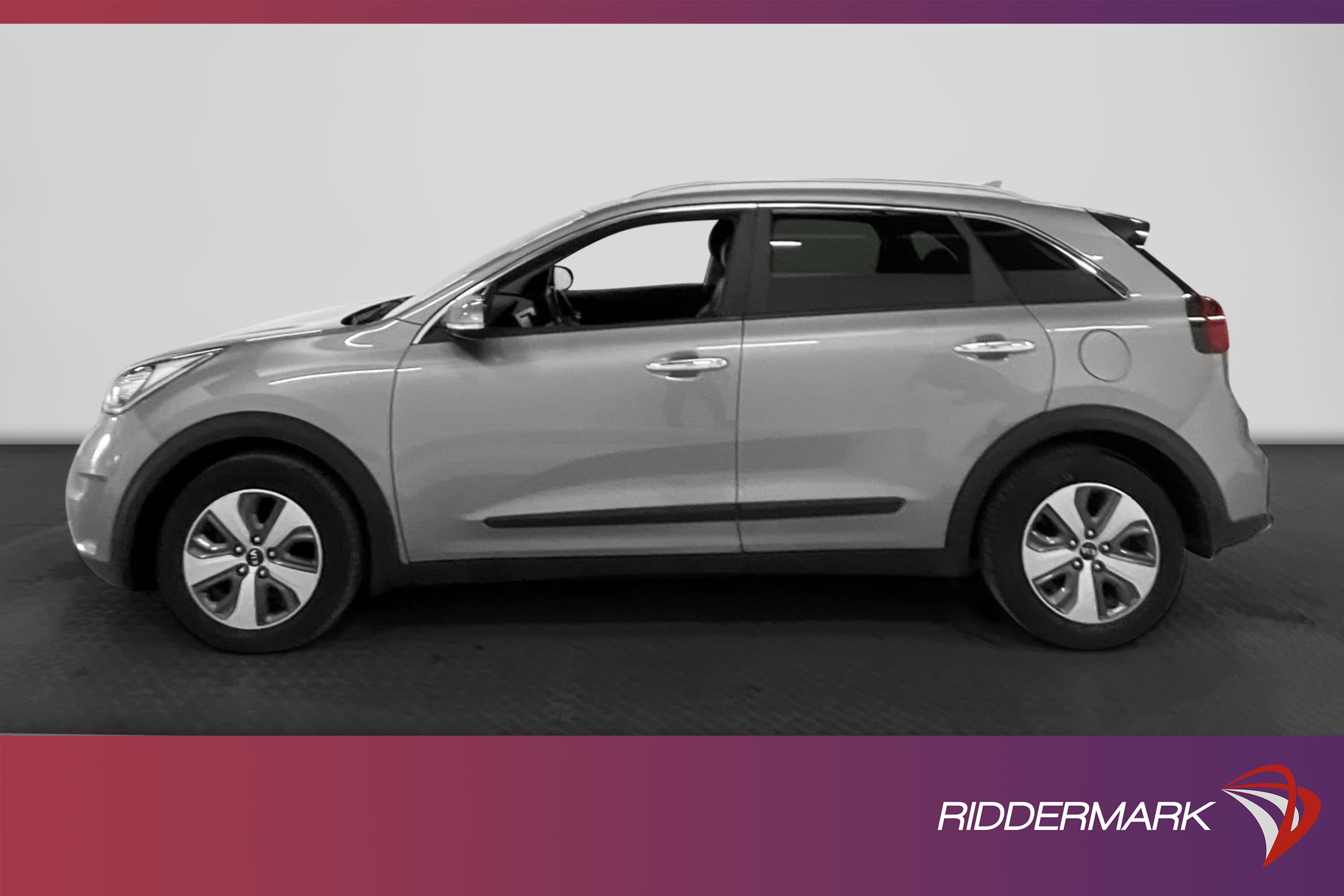 Kia Niro Hybrid 141hk  Skinn B-kamera Rattvärme PDC