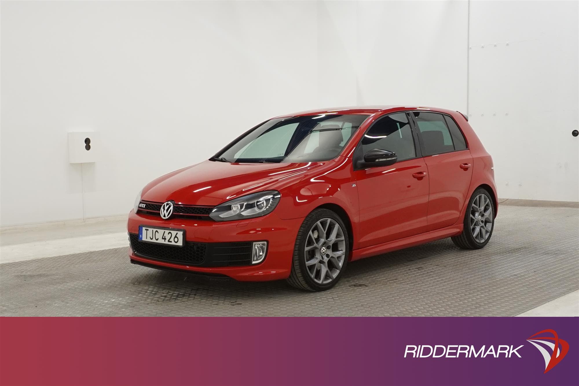 Volkswagen Golf GTI Edition 35 235hk