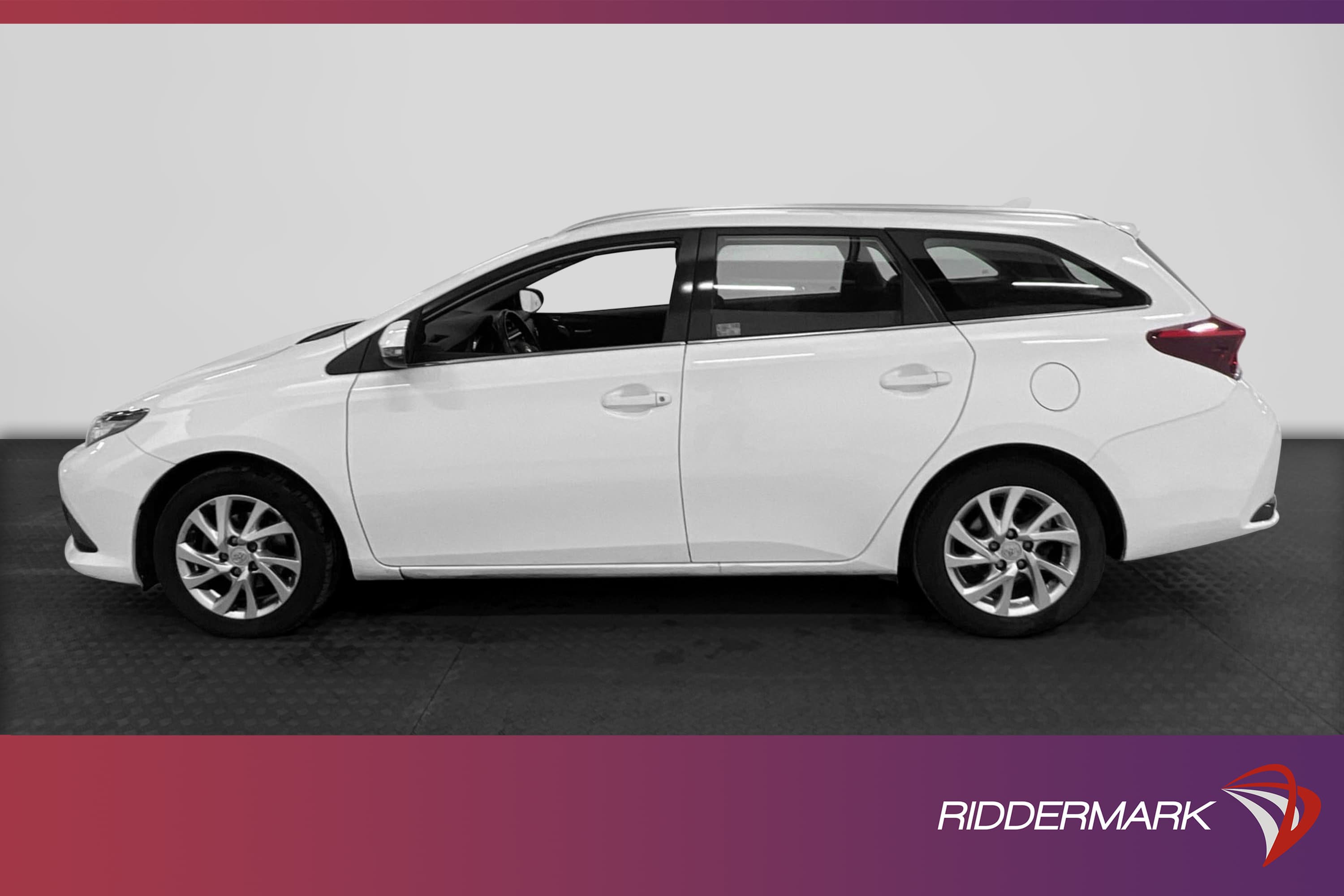 Toyota Auris Touring Sport 1.2 Turbo