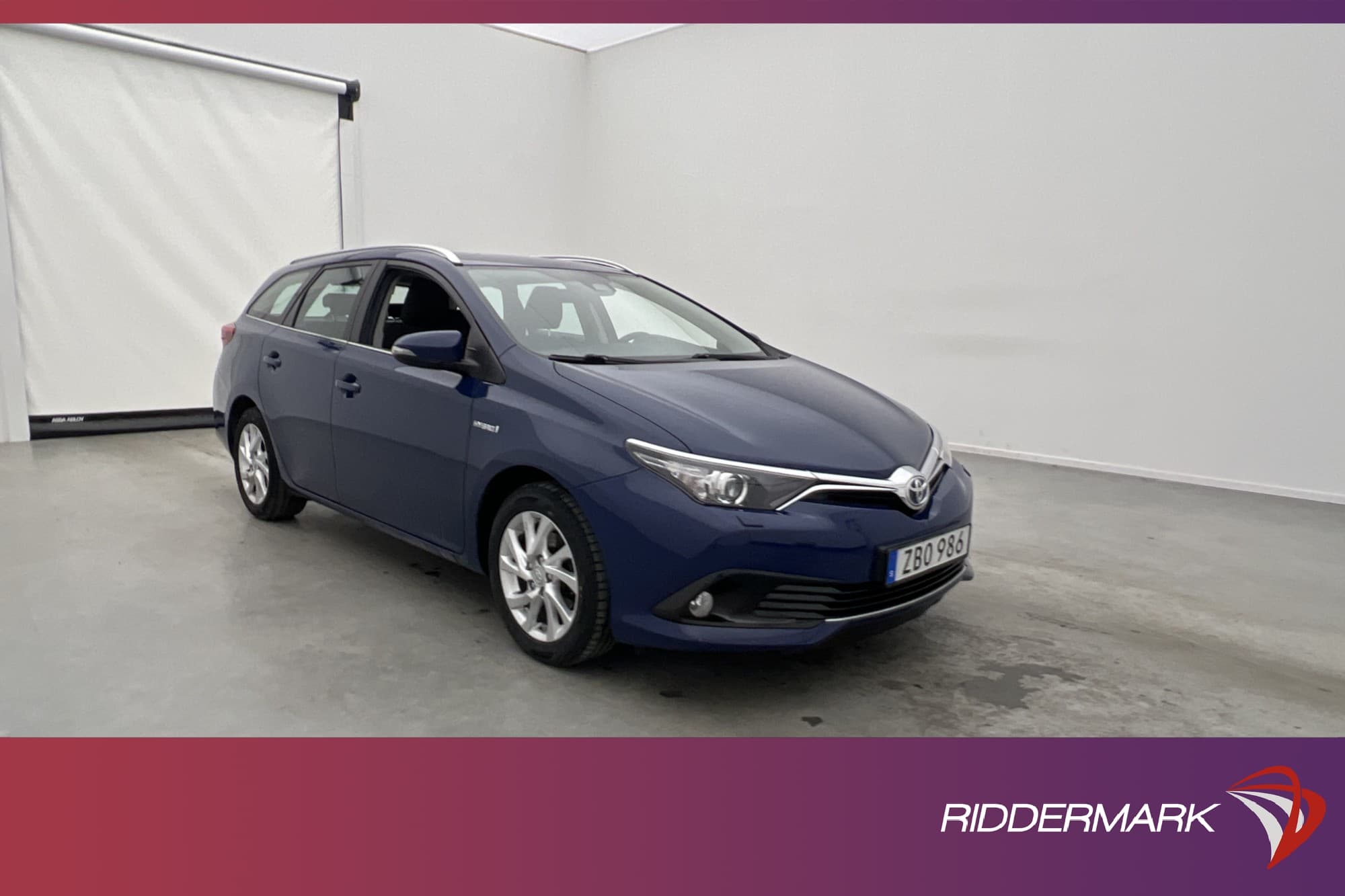 Toyota Auris Touring Sports Hybrid