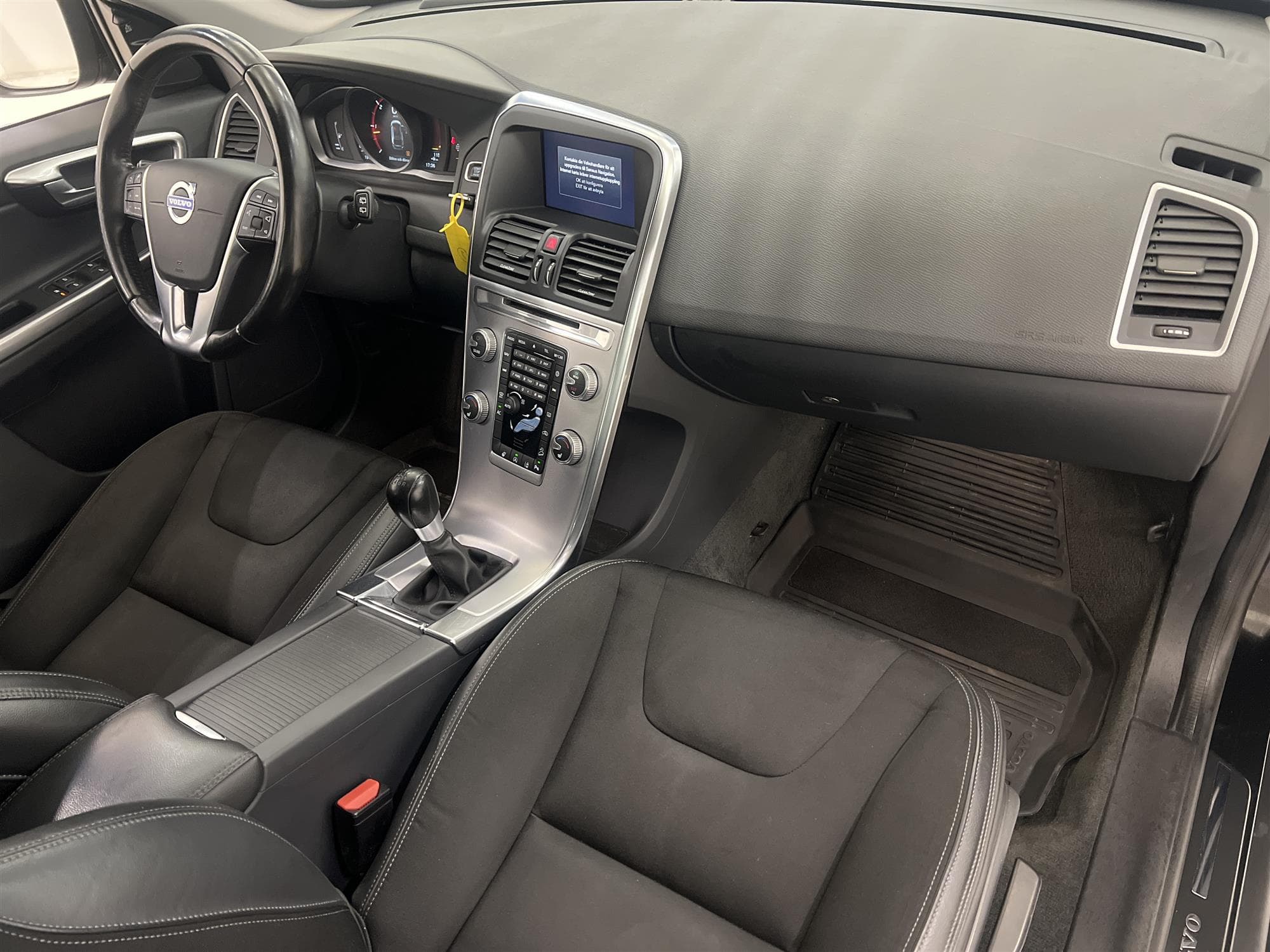 Volvo XC60 D4 AWD 190hk M-Värm D-Värm Drag BLIS Adaptiv 