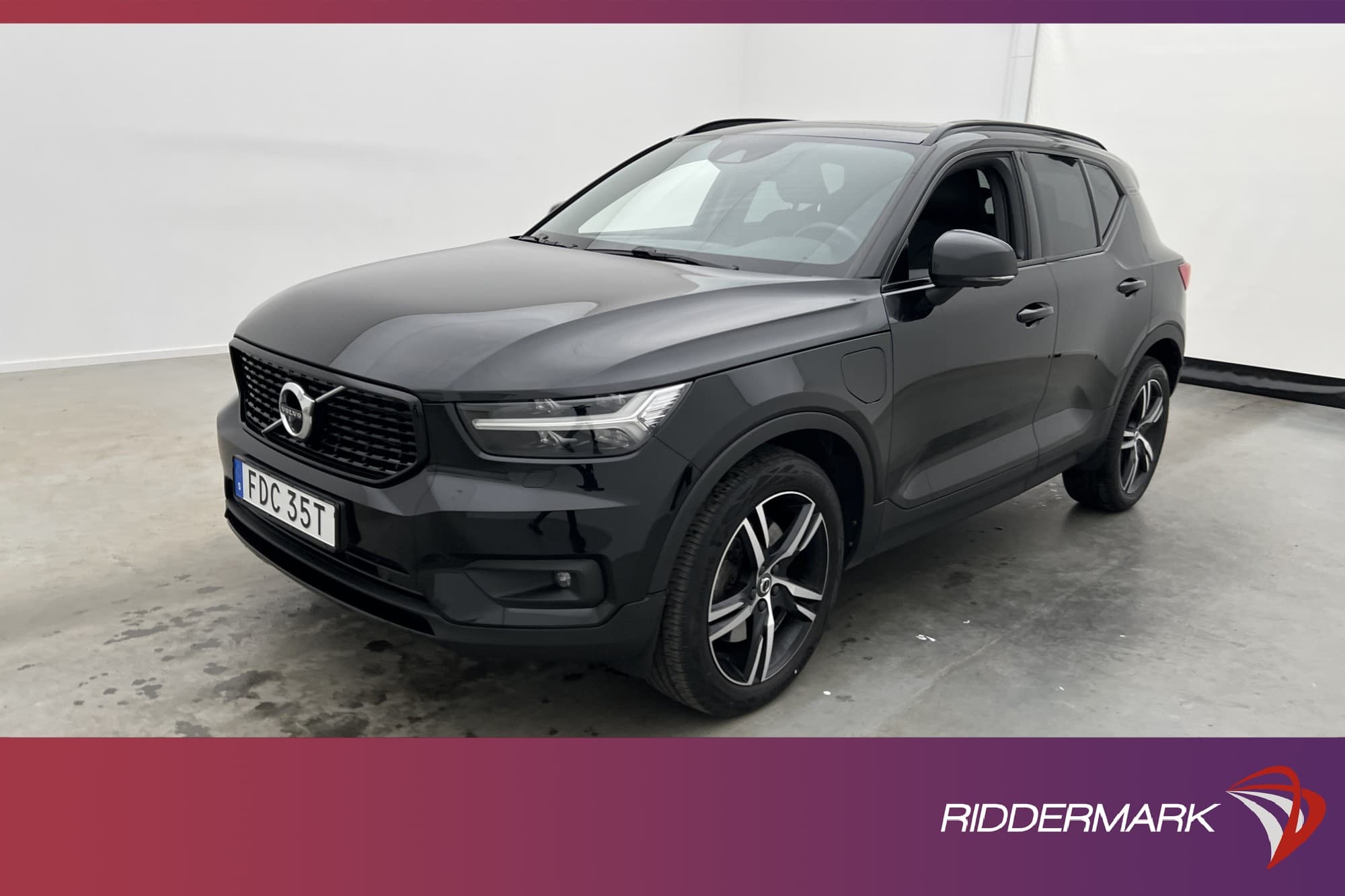 Volvo XC40 Recharge T5 R-Design Värmare Pano H/K 360 CarPlay