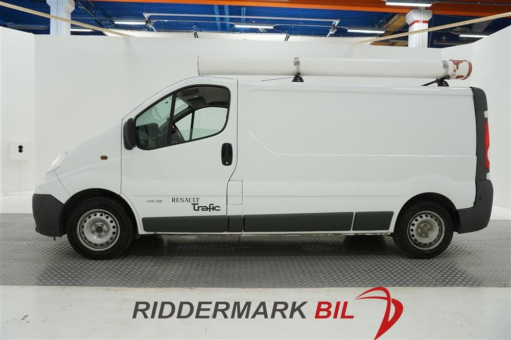 Renault Trafic 2.0 dCi 115hk L2 Värmare Drag
