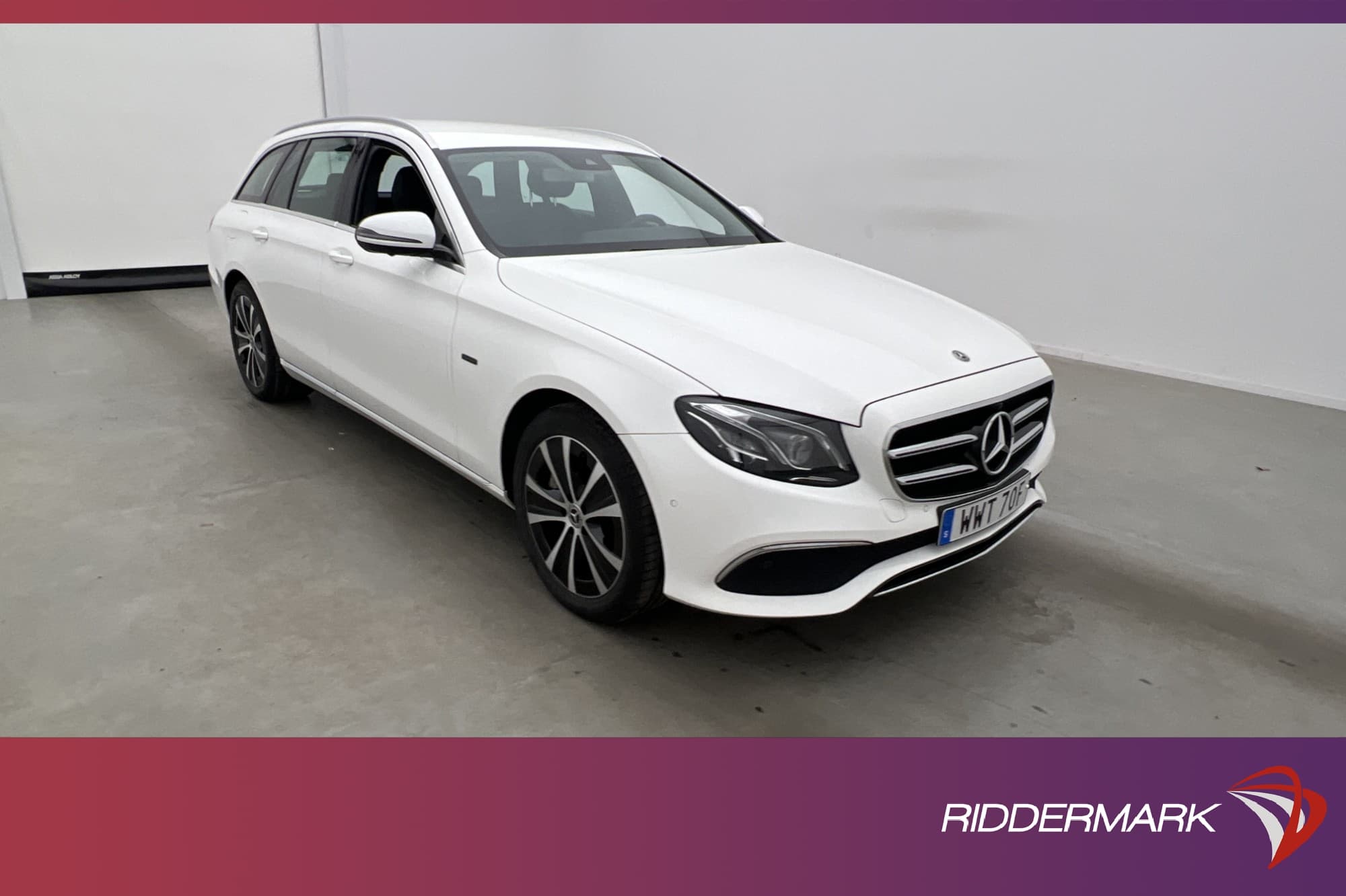 Mercedes-Benz E 300 de Avantgarde 360 Widescreen Burm MOMS
