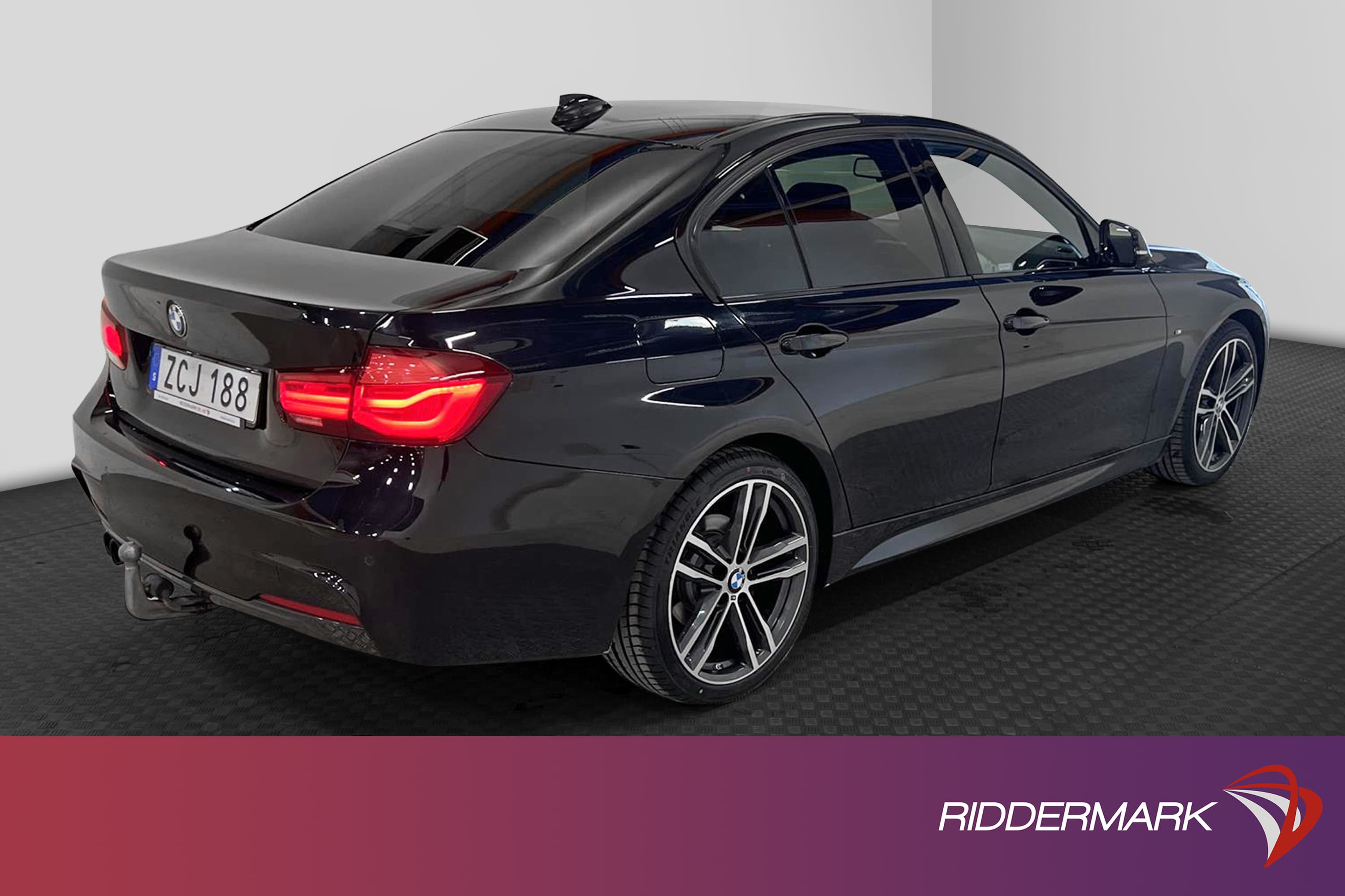BMW 330i xDrive 252hk M Sport Cockpit Drag H/K Navi Skinn