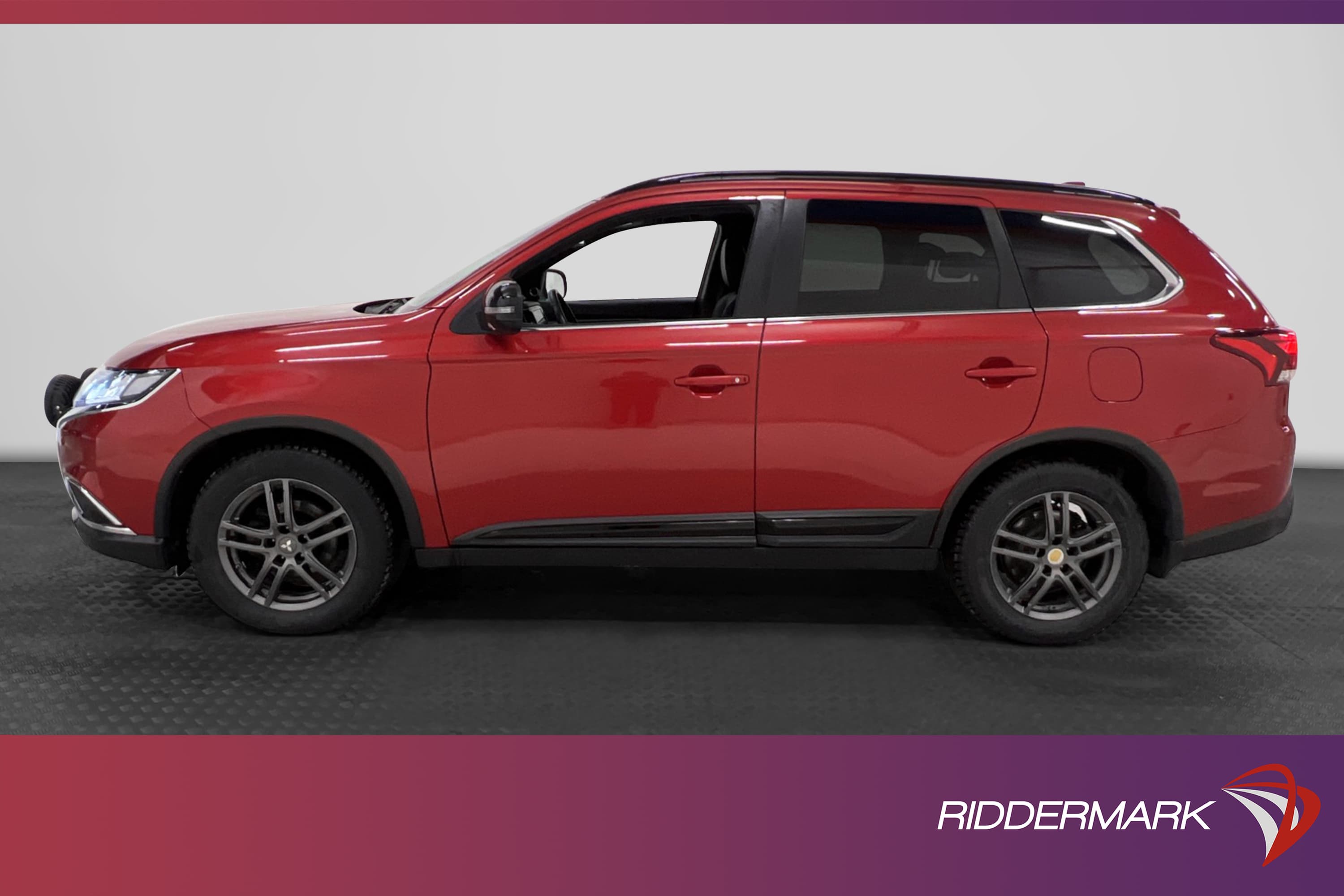 Mitsubishi Outlander 2.2 Di-D 4WD Onyx