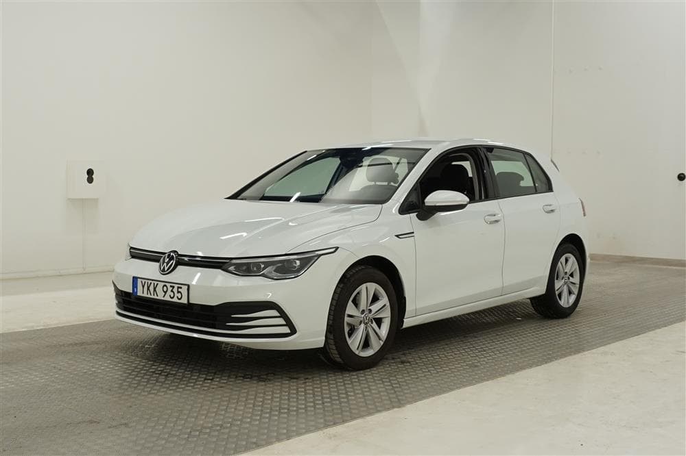 VW Golf VIII 1.5 eTSI 150hk 5dr