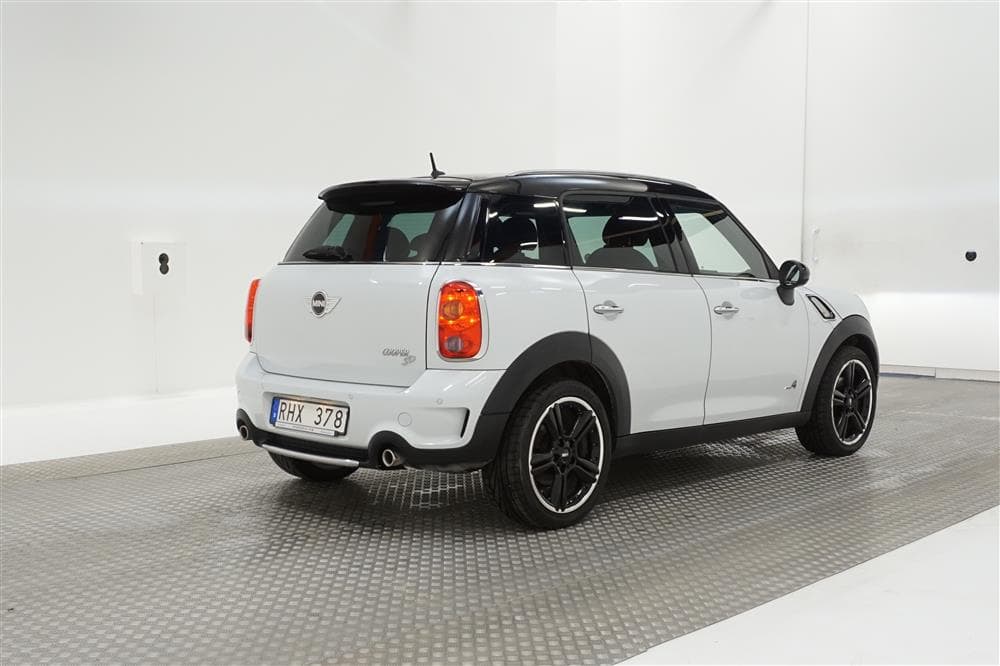 MINI Cooper SD ALL4 Countryman 143hk Pano Skinn 0,49l/mil