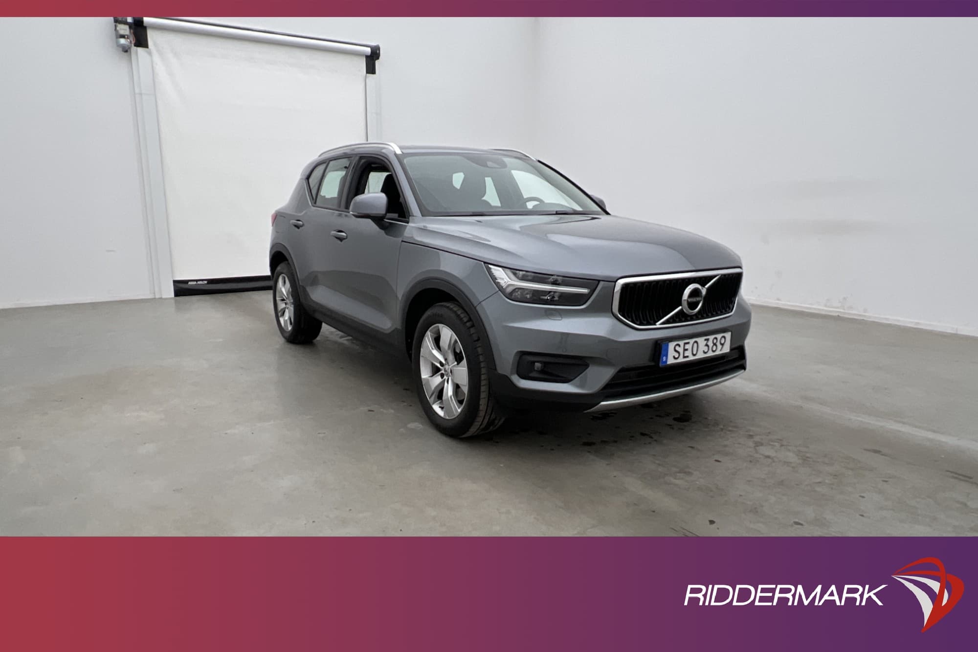 Volvo XC40 D4 AWD Momentum VOC Värmare Drag Kamera Skinn