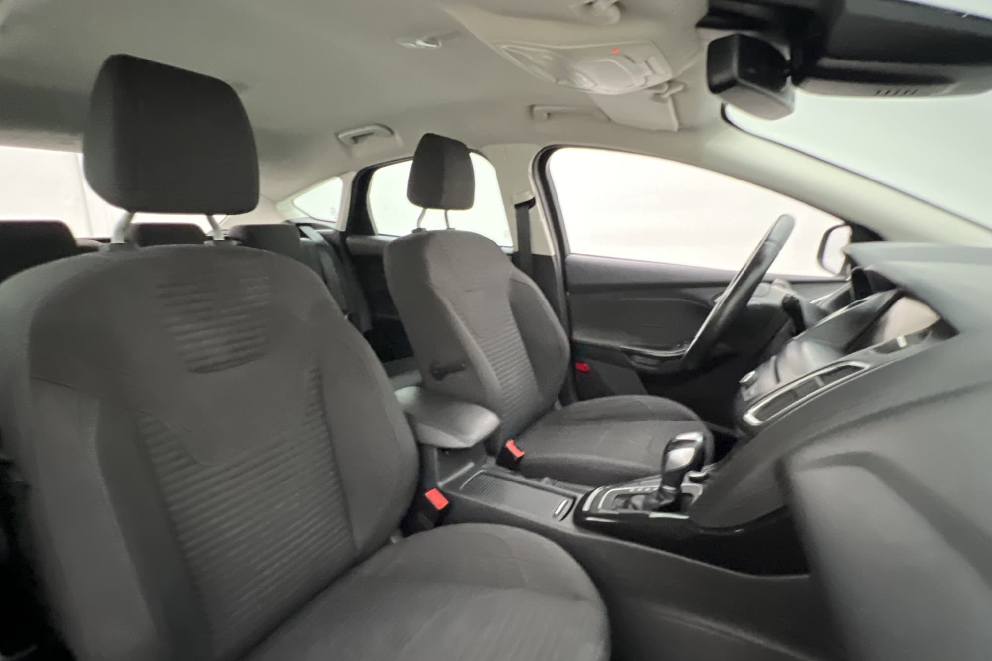 Ford Focus 1.5 TDCi 120hk Titanium Sensorer Farthållare 