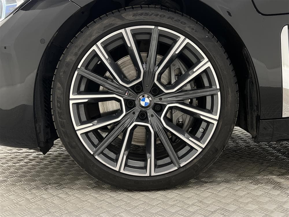BMW 745Le xDrive 394hk M Sport Moms H/K T-lucka Laser Softclinteriör