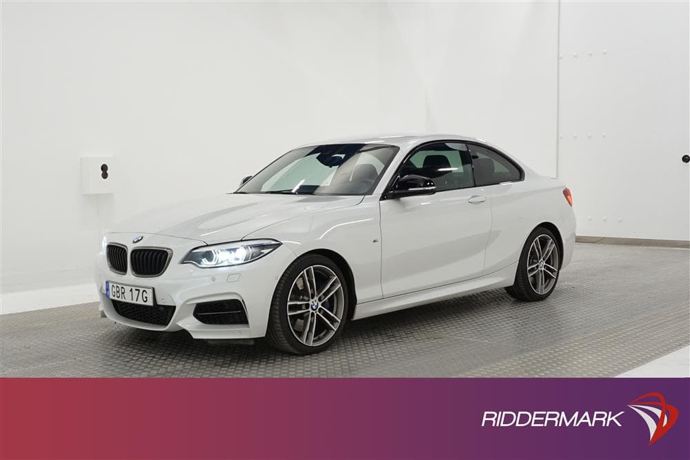 BMW M240 i xDrive Coupé LCI 340hk H/K Skinn Navi