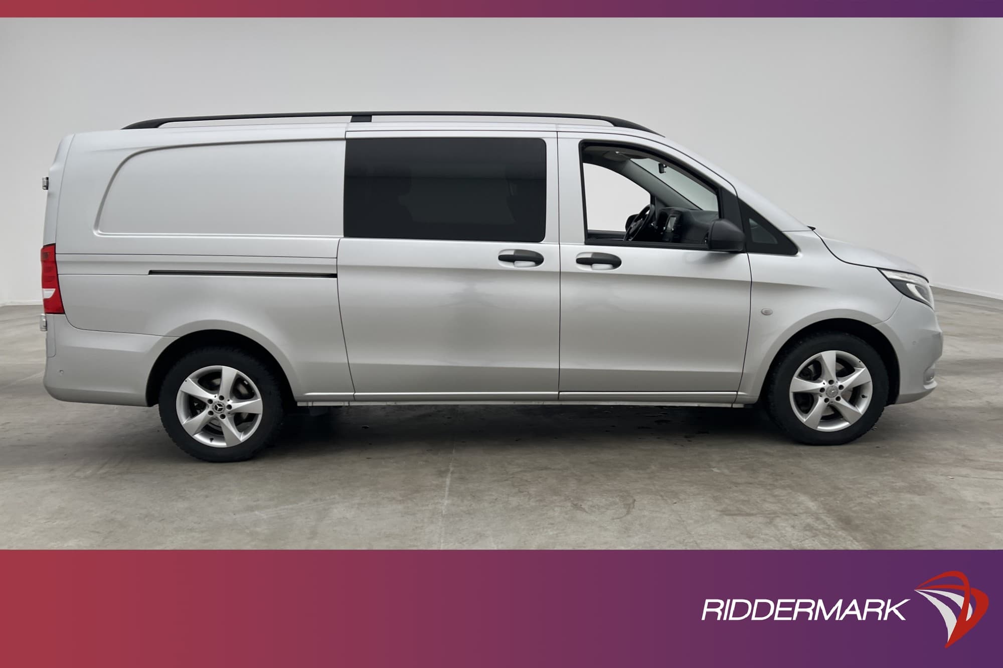 Mercedes-Benz Vito Mixto