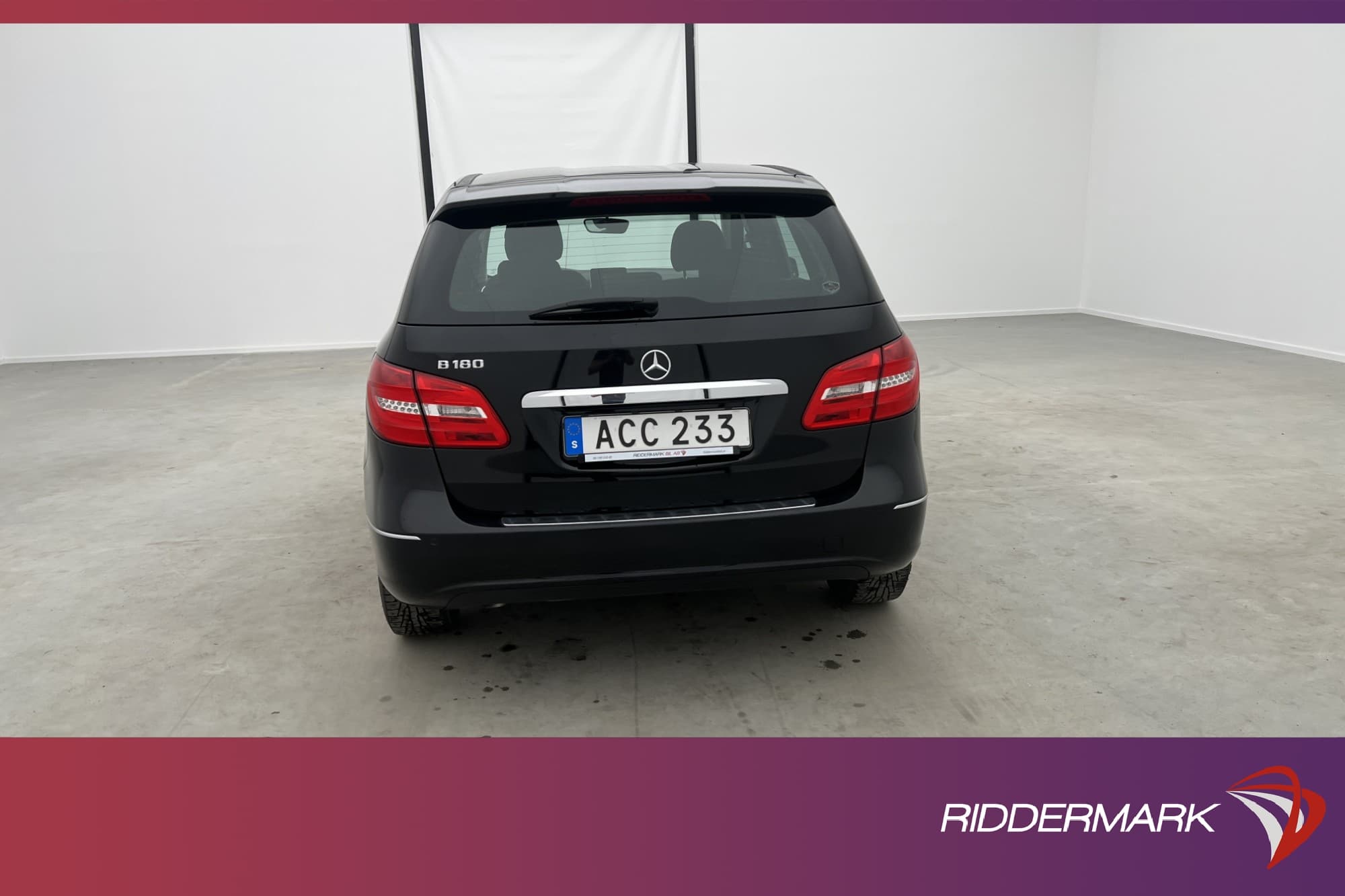 Mercedes-Benz B 180 122hk