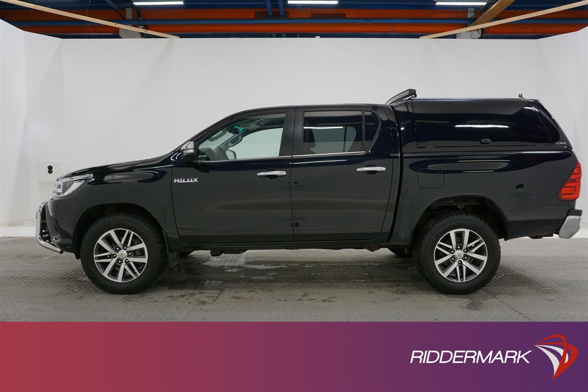 Toyota Hilux Premium 2.4 Automat Kamera Drag Moms