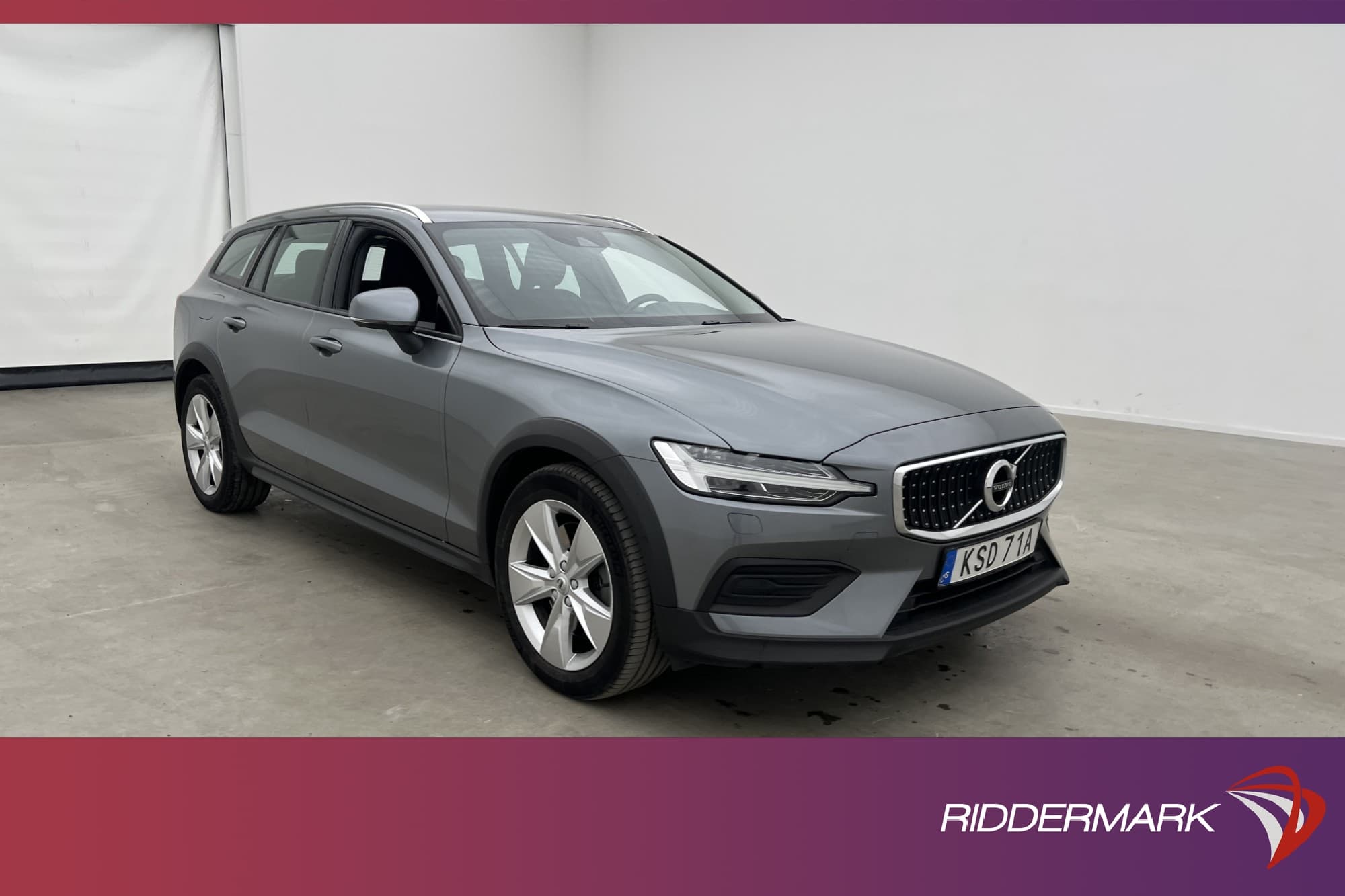 Volvo V60 Cross Country D4 AWD 190hk