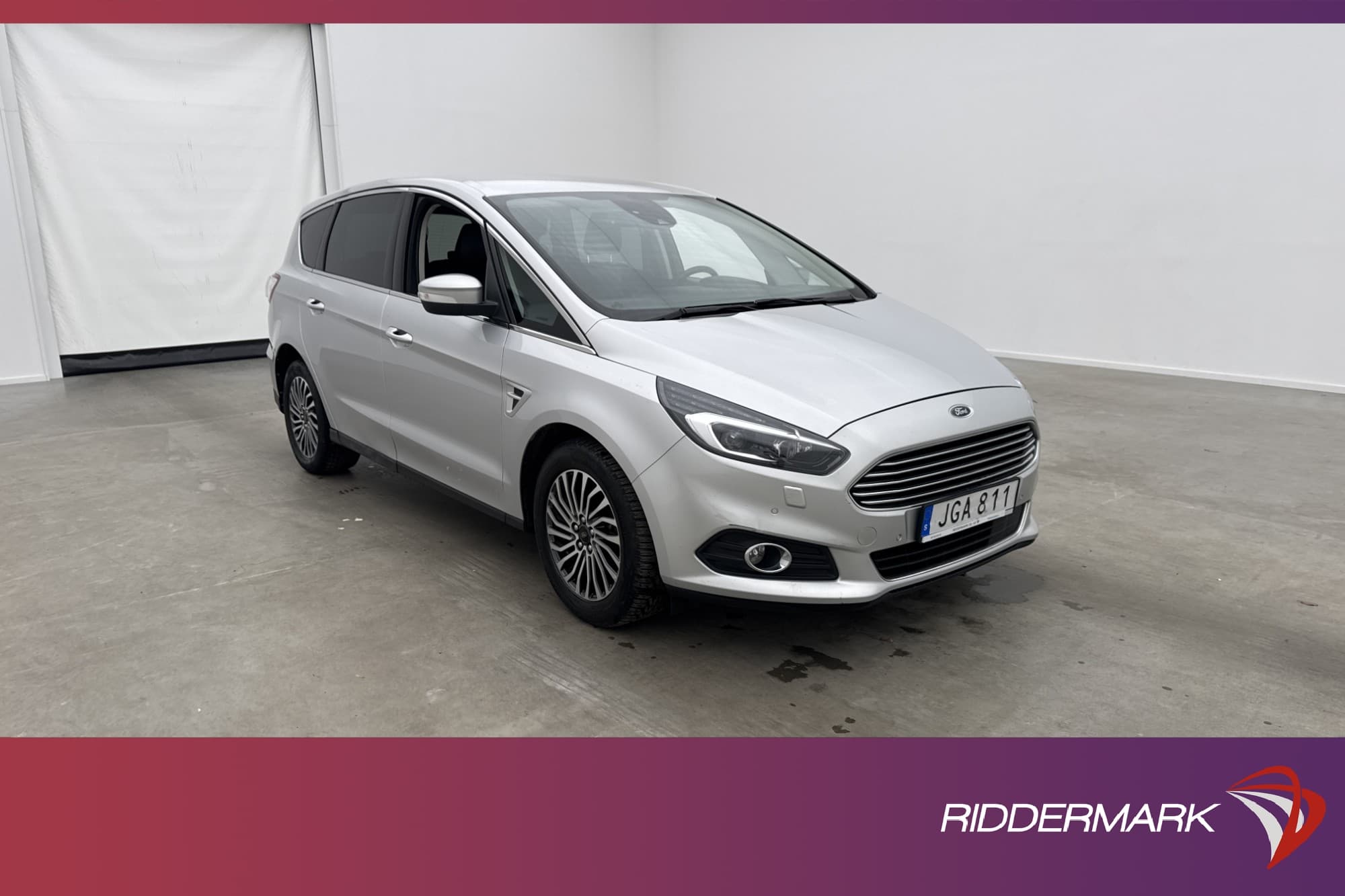 Ford S-Max 2.0 150hk Titanium 7-Sits Navi Sensorer Halvskinn