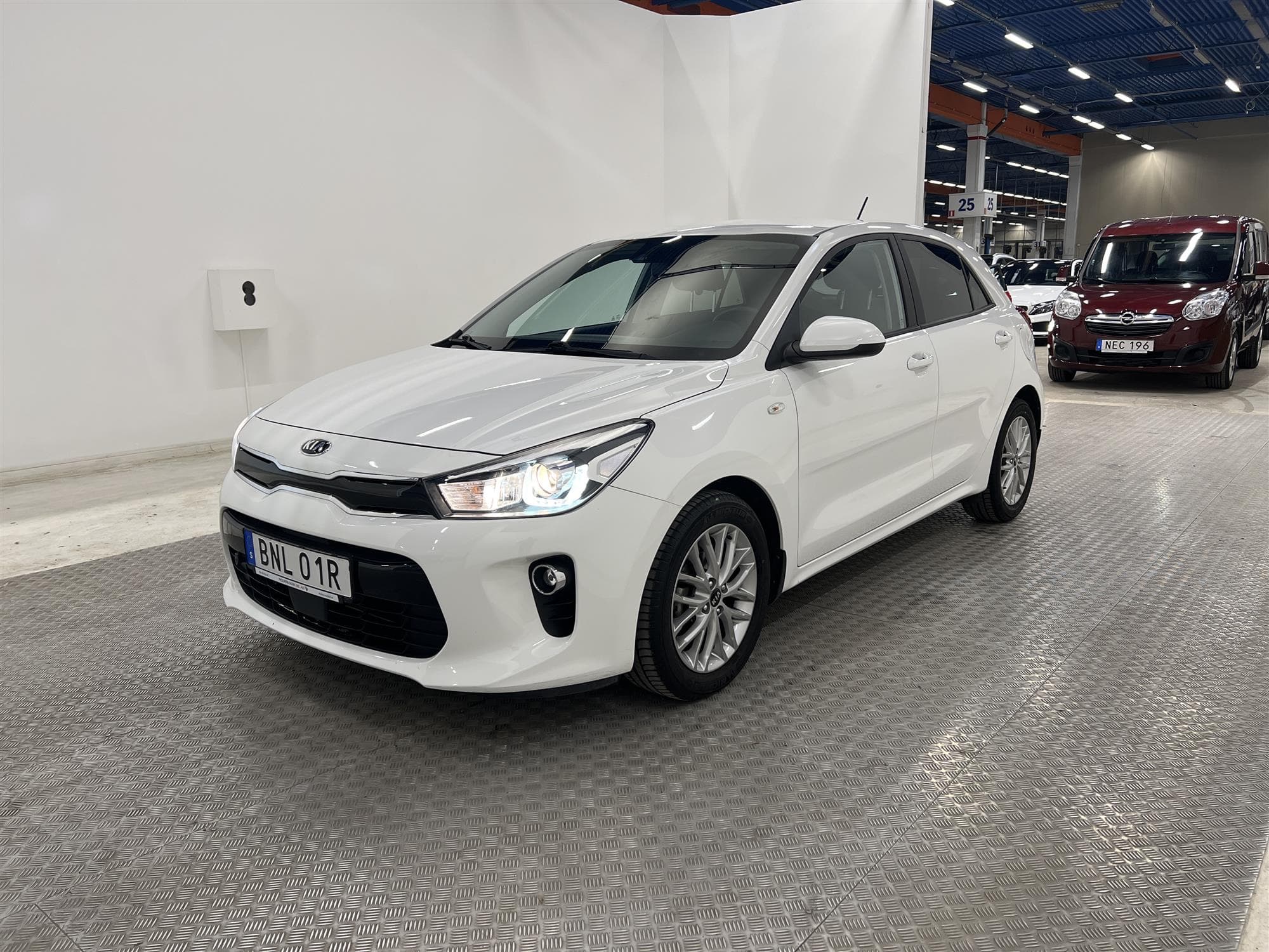 Kia Rio 1.2 84hk M&K-Värmare B-Kamera 712kr Skatt 0,51L/mil