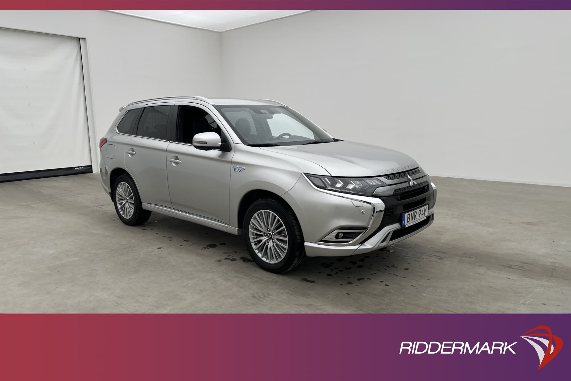 Mitsubishi Outlander PHEV 4WD 230hk