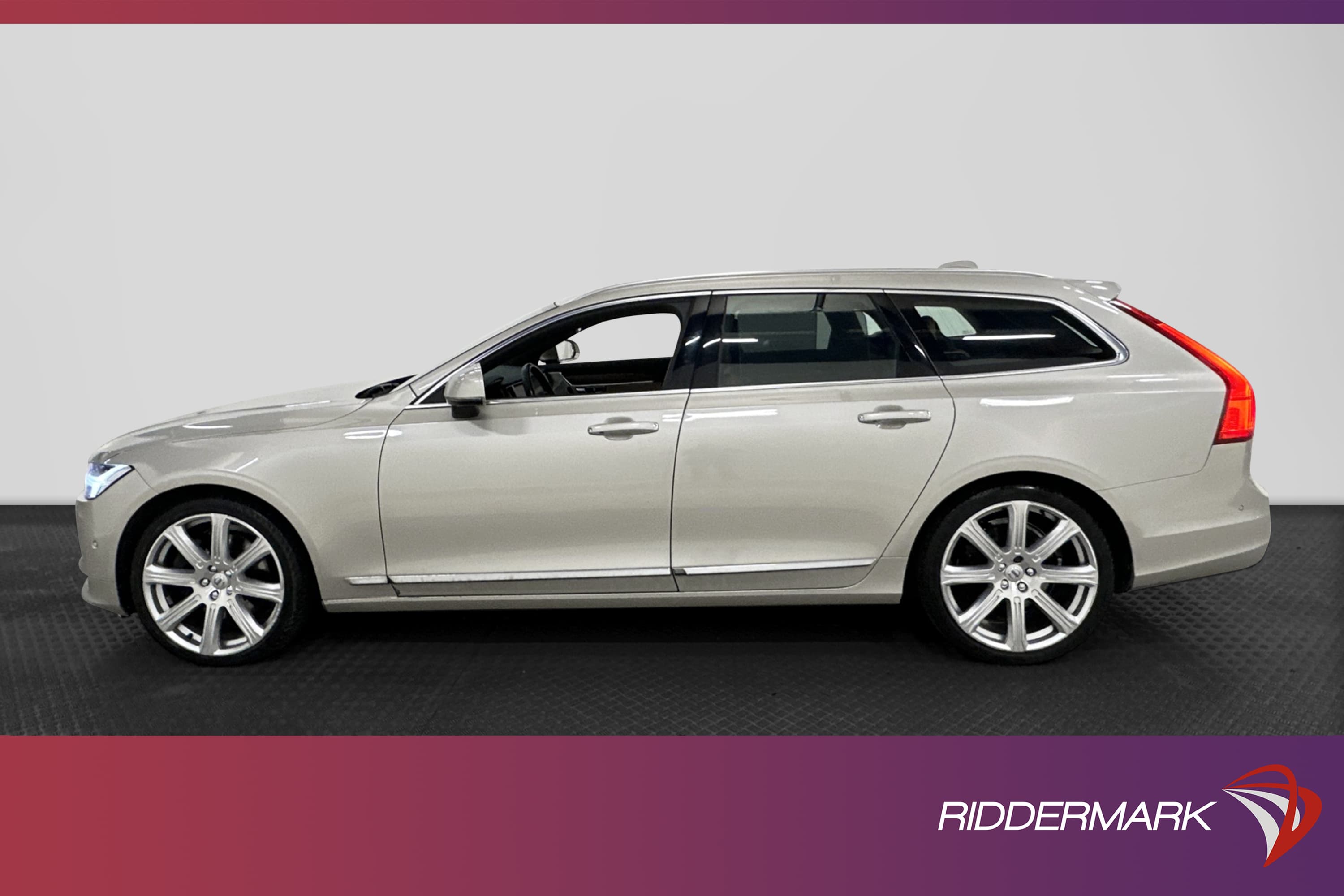 Volvo V90 T6 AWD 320hk