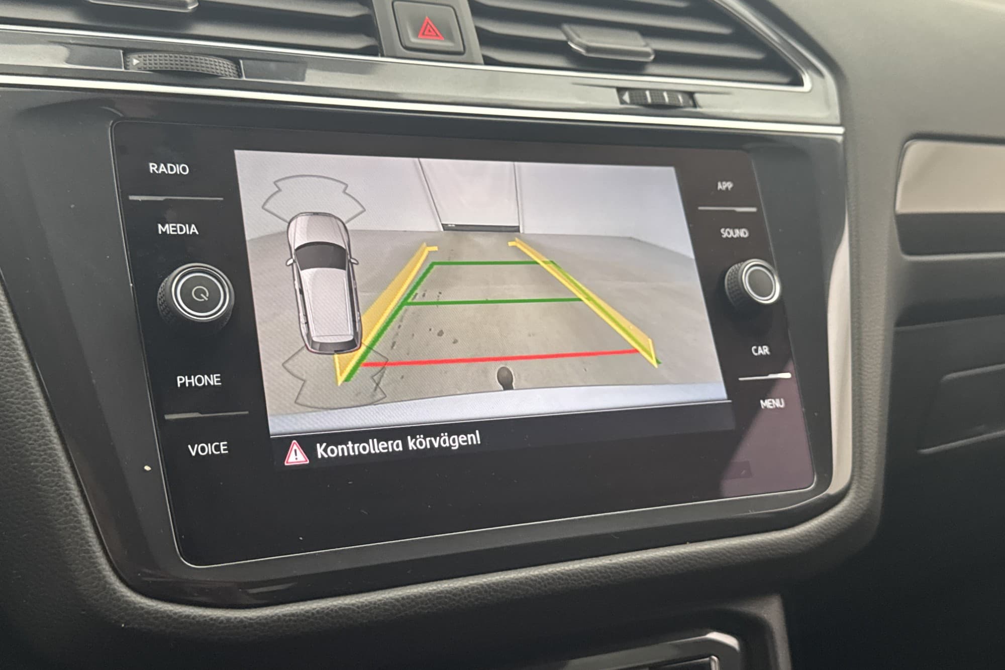 Volkswagen Tiguan Allspace 4M R-Line 7-Sit Värm Cockpit Drag