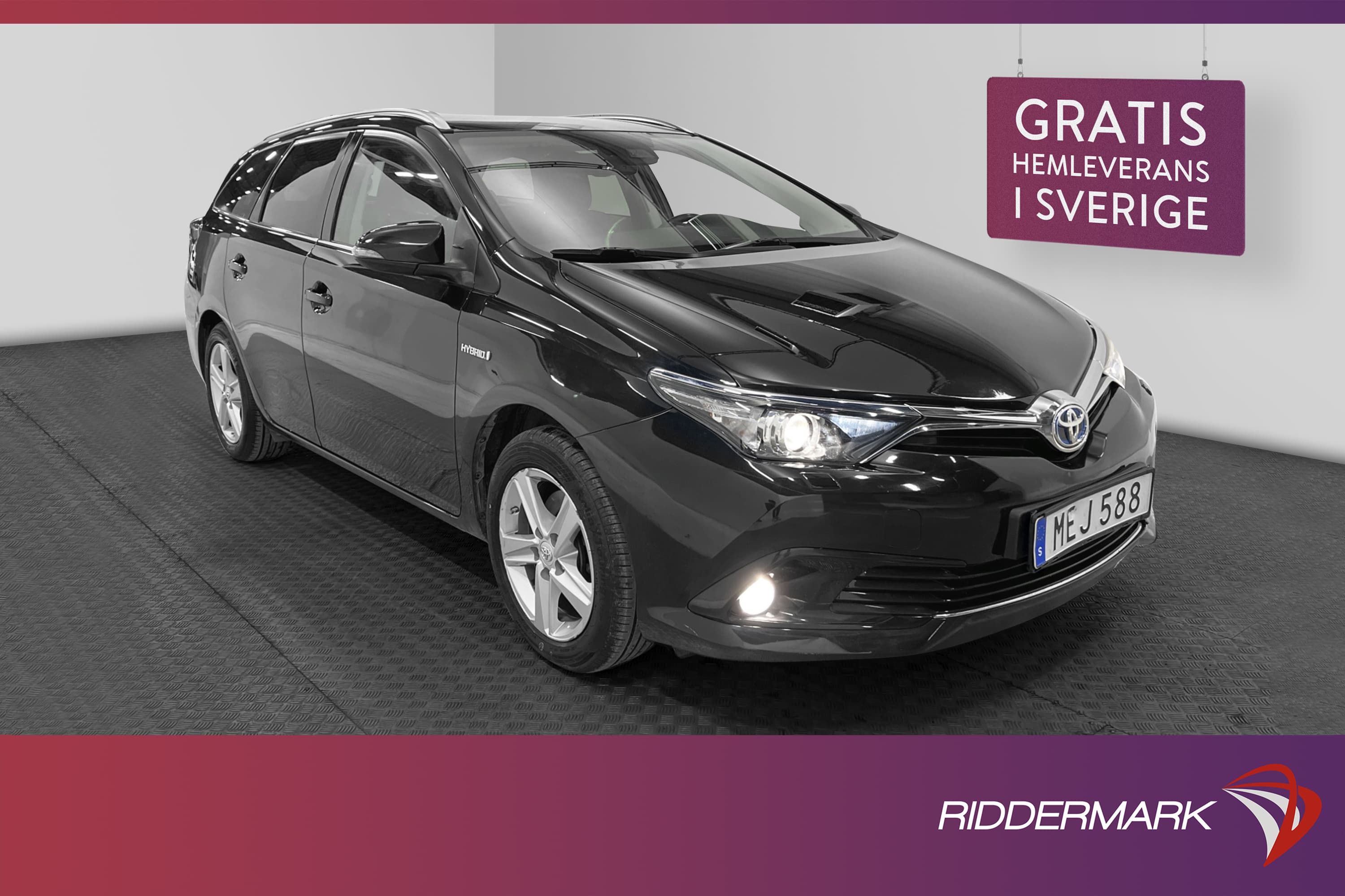 Toyota Auris Touring Sports e-CVT 136hk