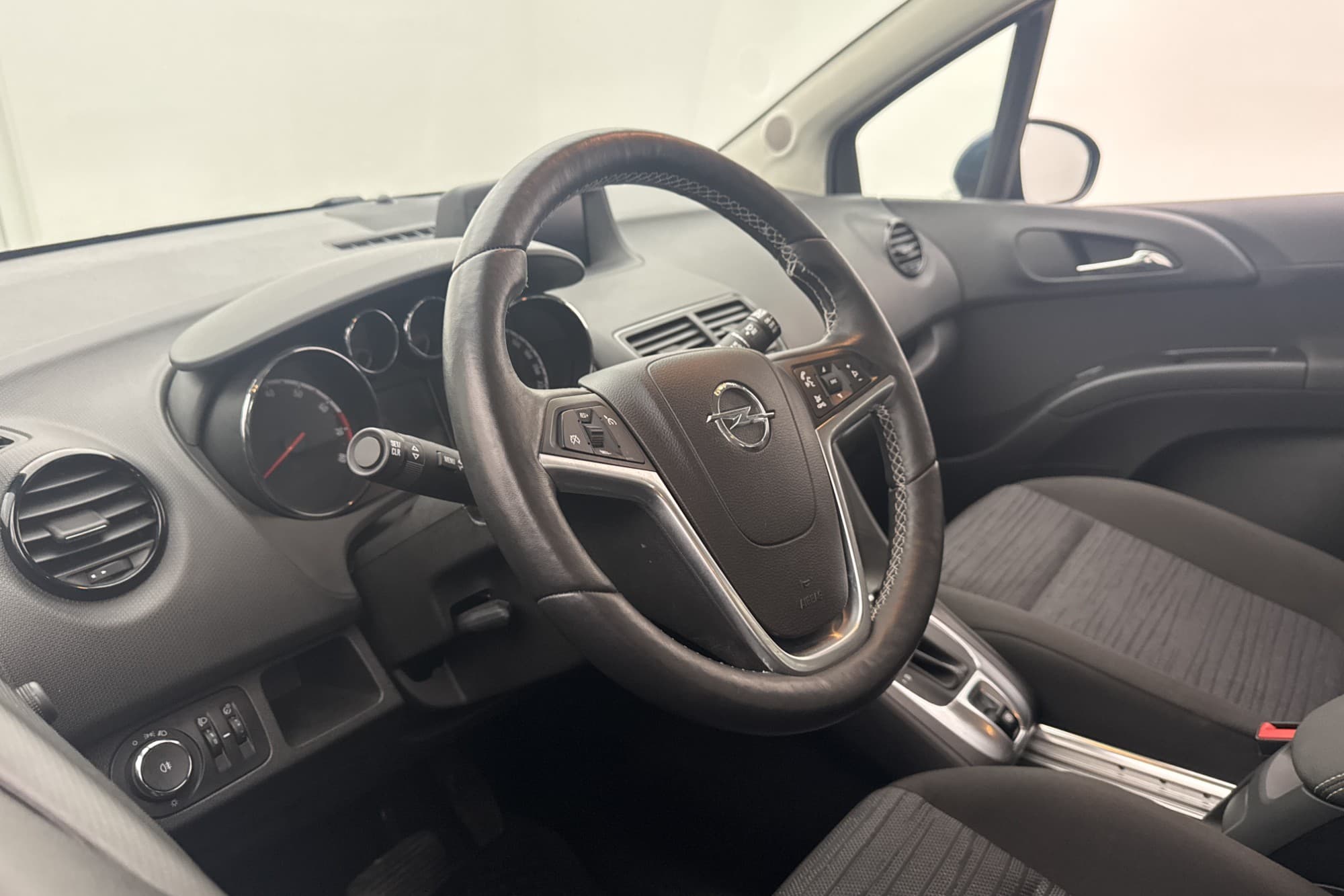 Opel Meriva 1.4 Turbo 120hk Enjoy Värmare P-sensorer 1-bruk
