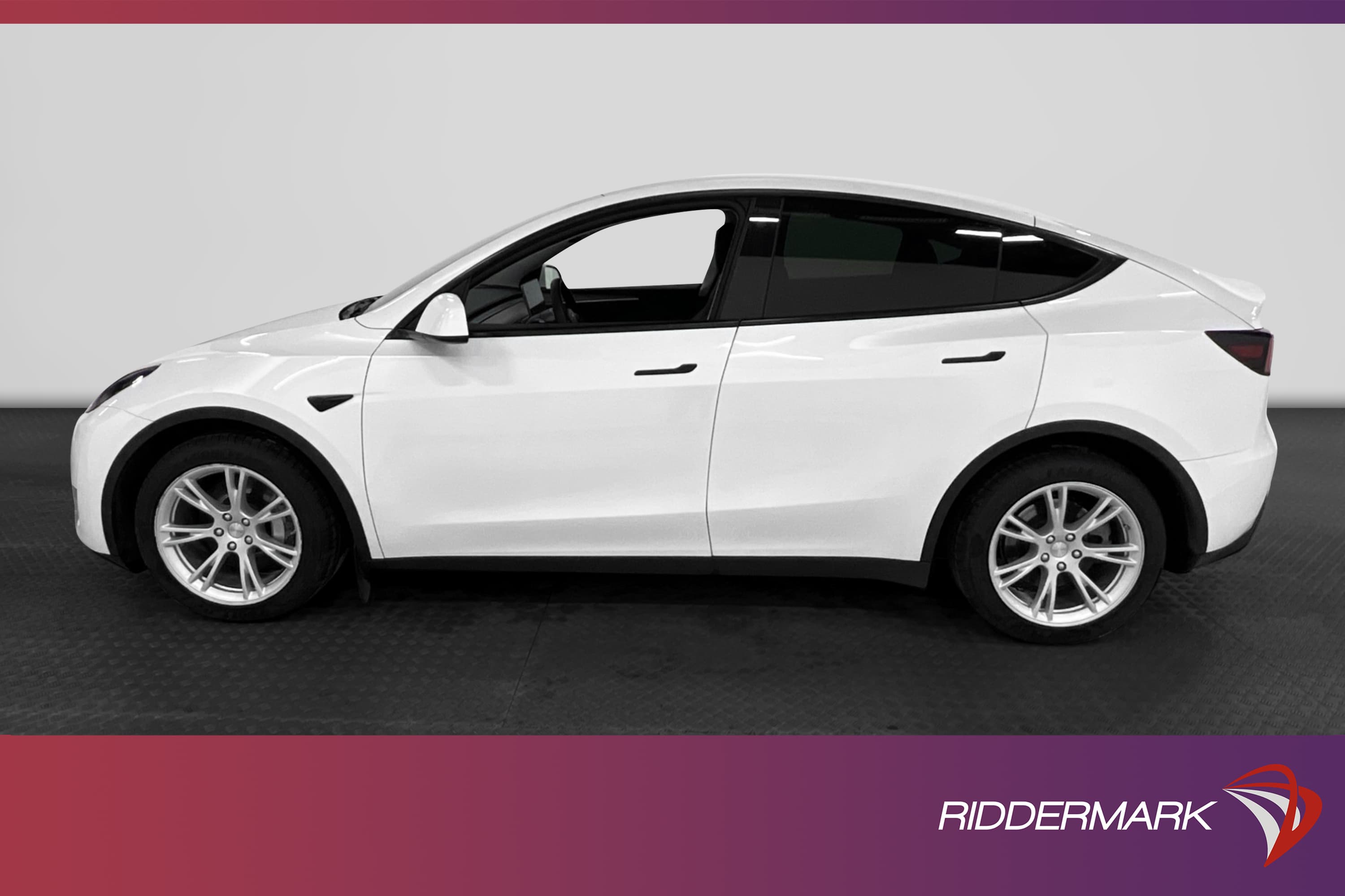 Tesla Model Y Long Range AWD 345hk