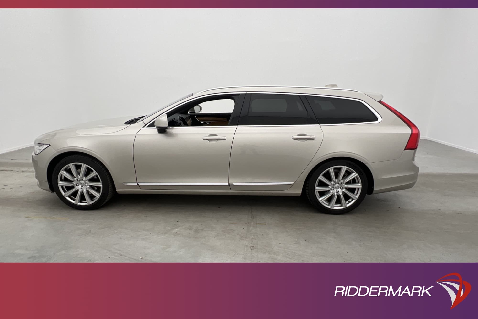 Volvo V90 D5 AWD