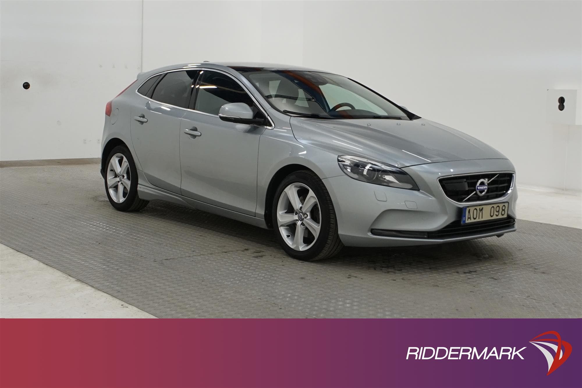 Volvo V40 T4 180hk
