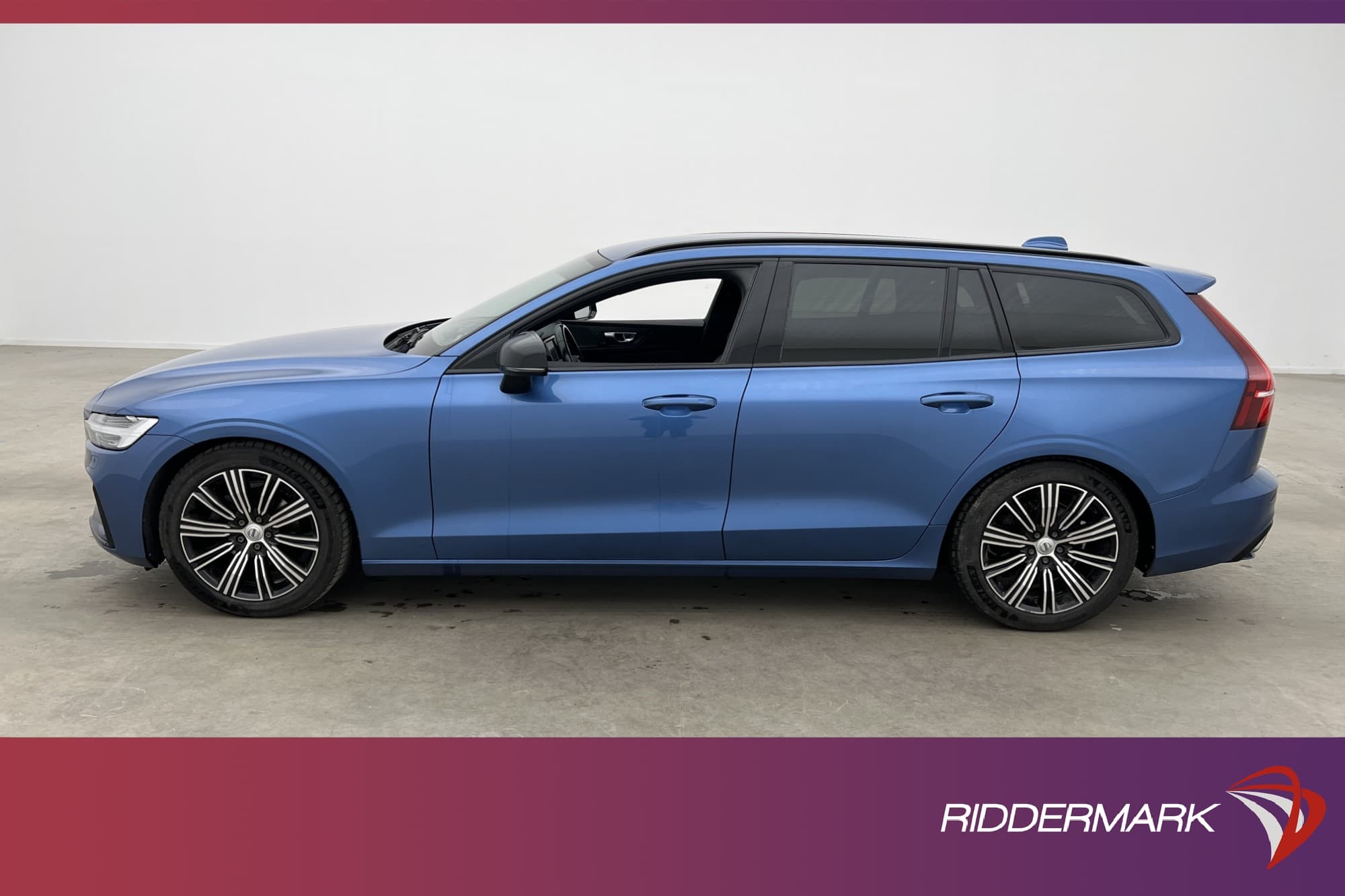 Volvo V60 D3 150hk AWD R-Design D-Värm VOC H/K Kamera HUD