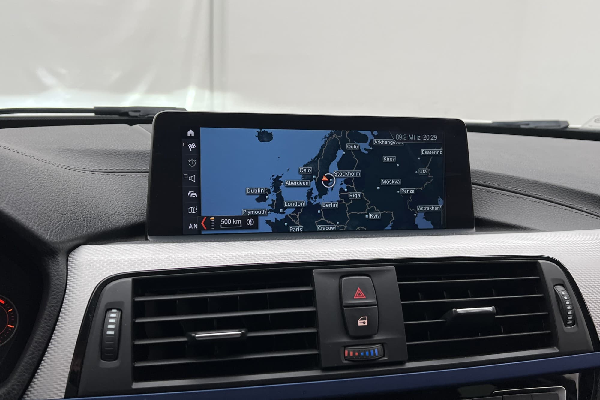 BMW 320 d 190hk xDrive M-Sport HiFi Skinn Dragkrok Navi