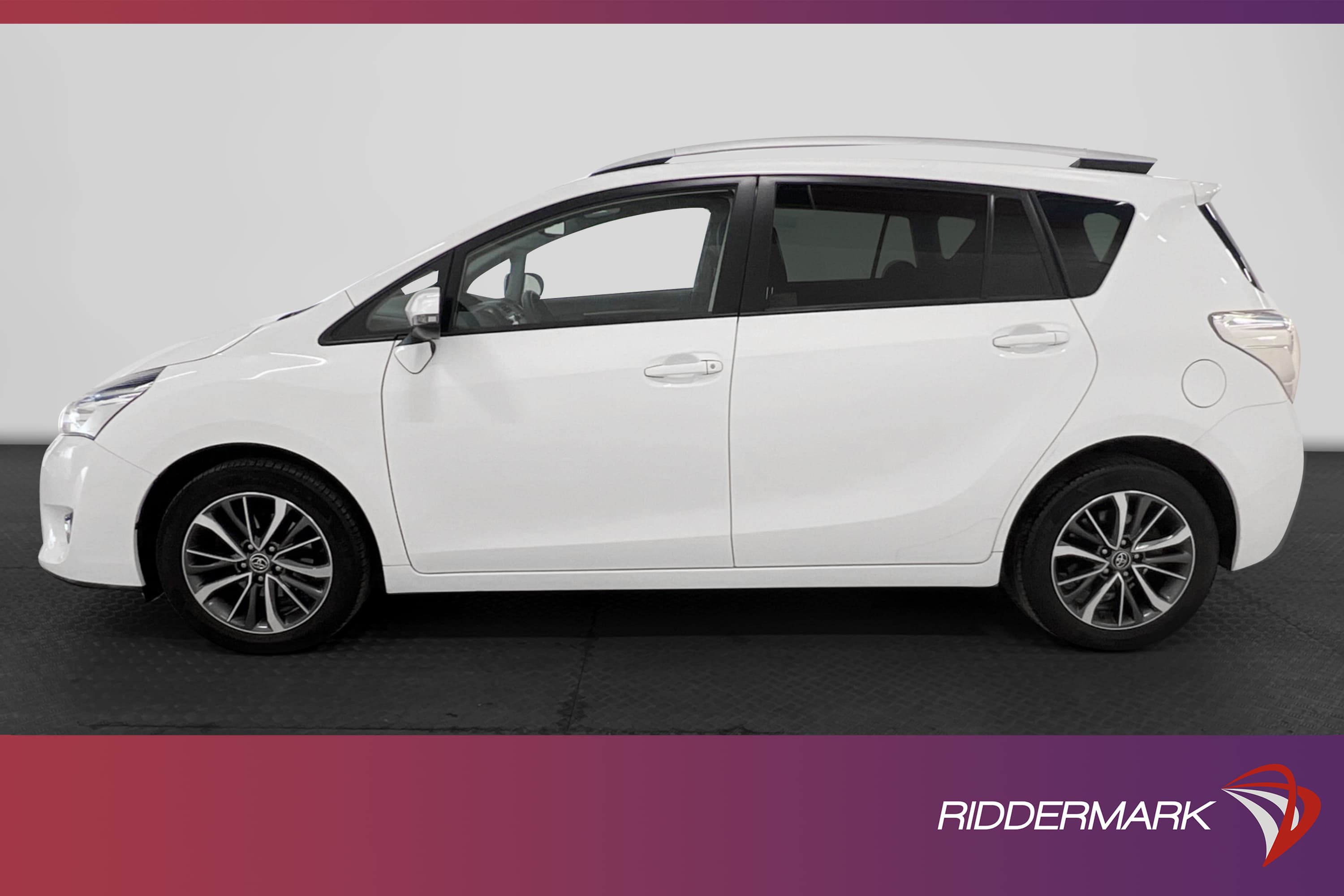Toyota Verso 1.8 147hk Dragkrok Navigator
