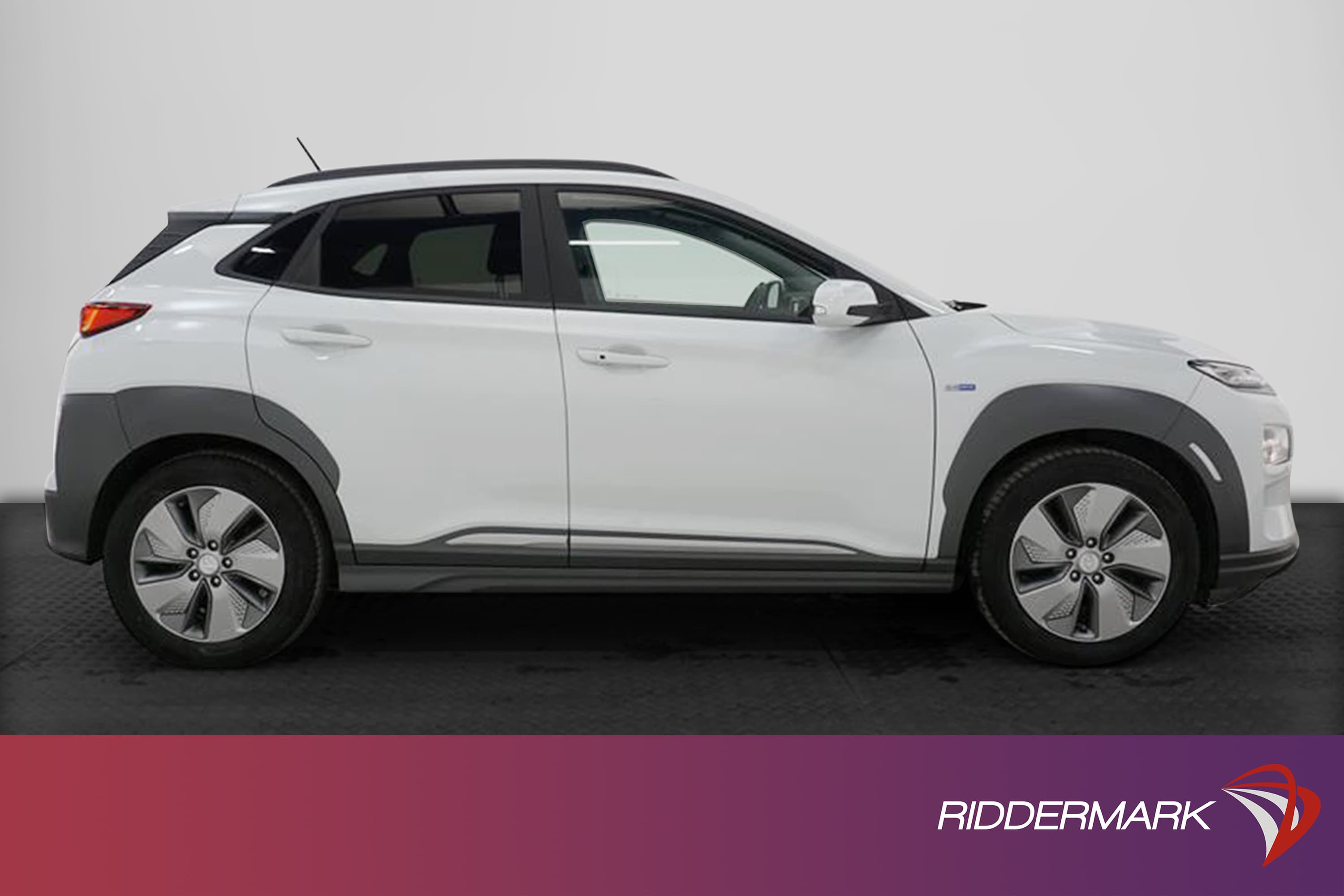 Hyundai Kona Electric 64 kWh 205hk Kamera Carplay MOMS