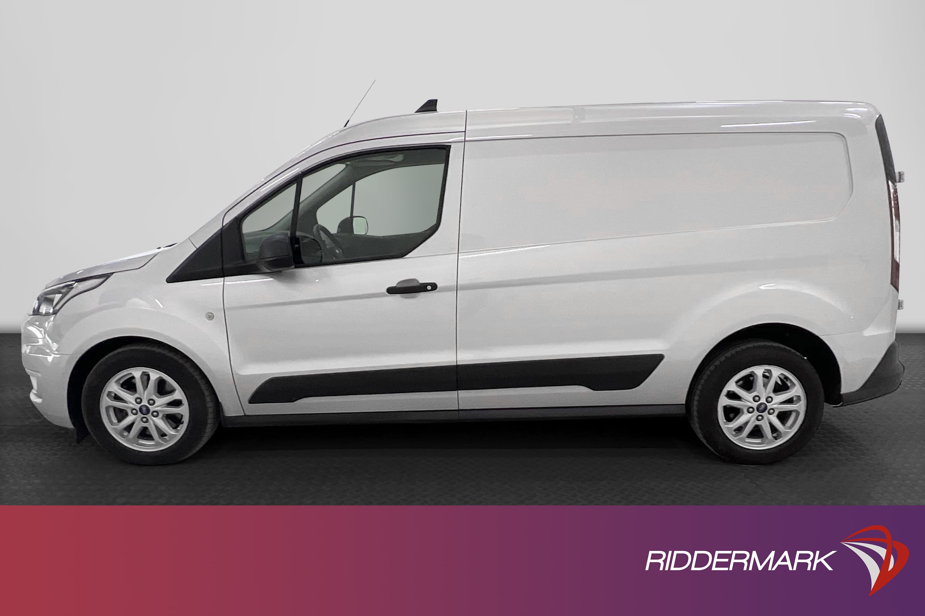 Ford Transit Connect 1.5Eco Automat LWB Drag Värmare Moms