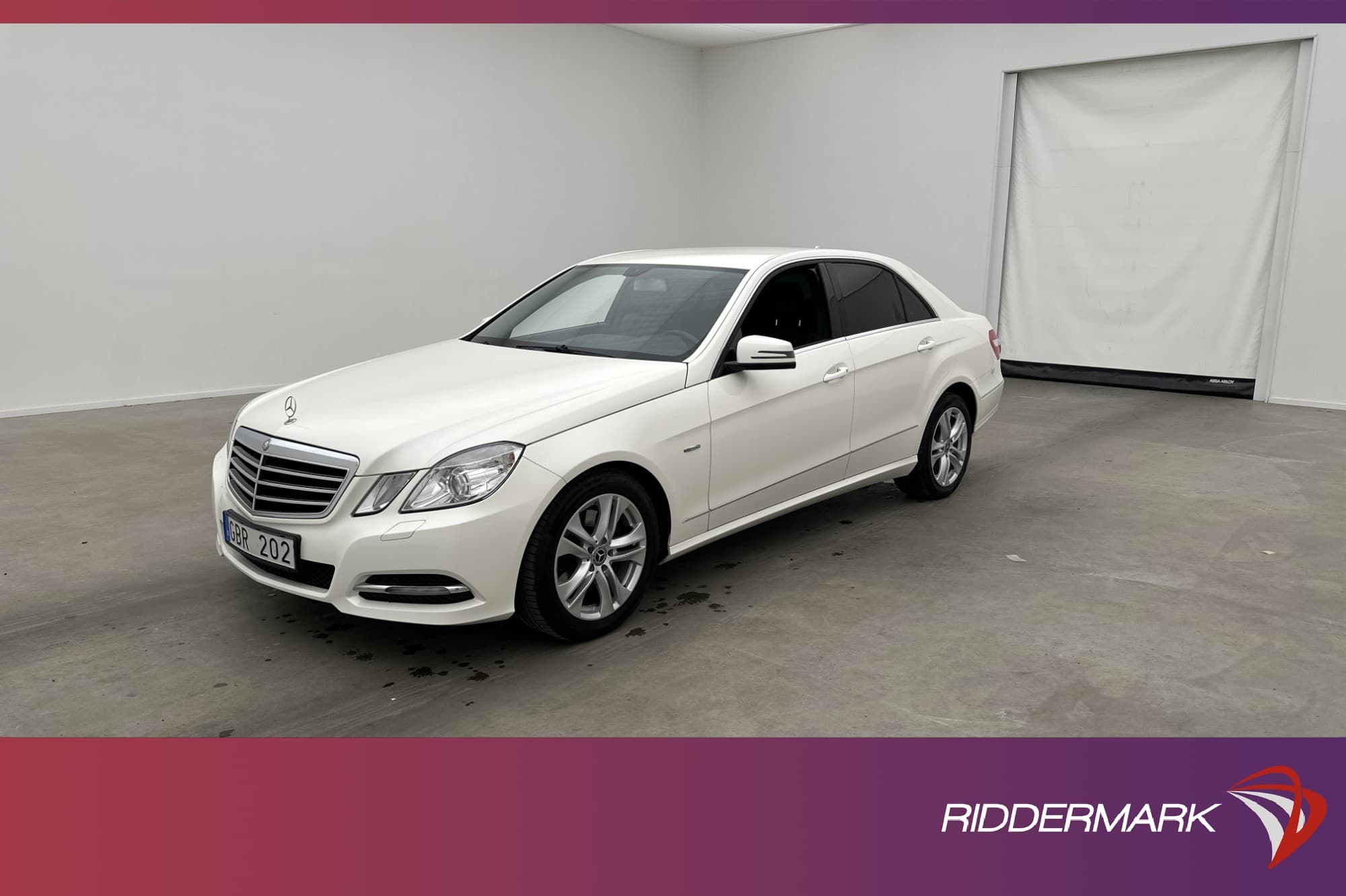 Mercedes-Benz E 250 Sedan 204hk Avantgarde Navi Dragkrok