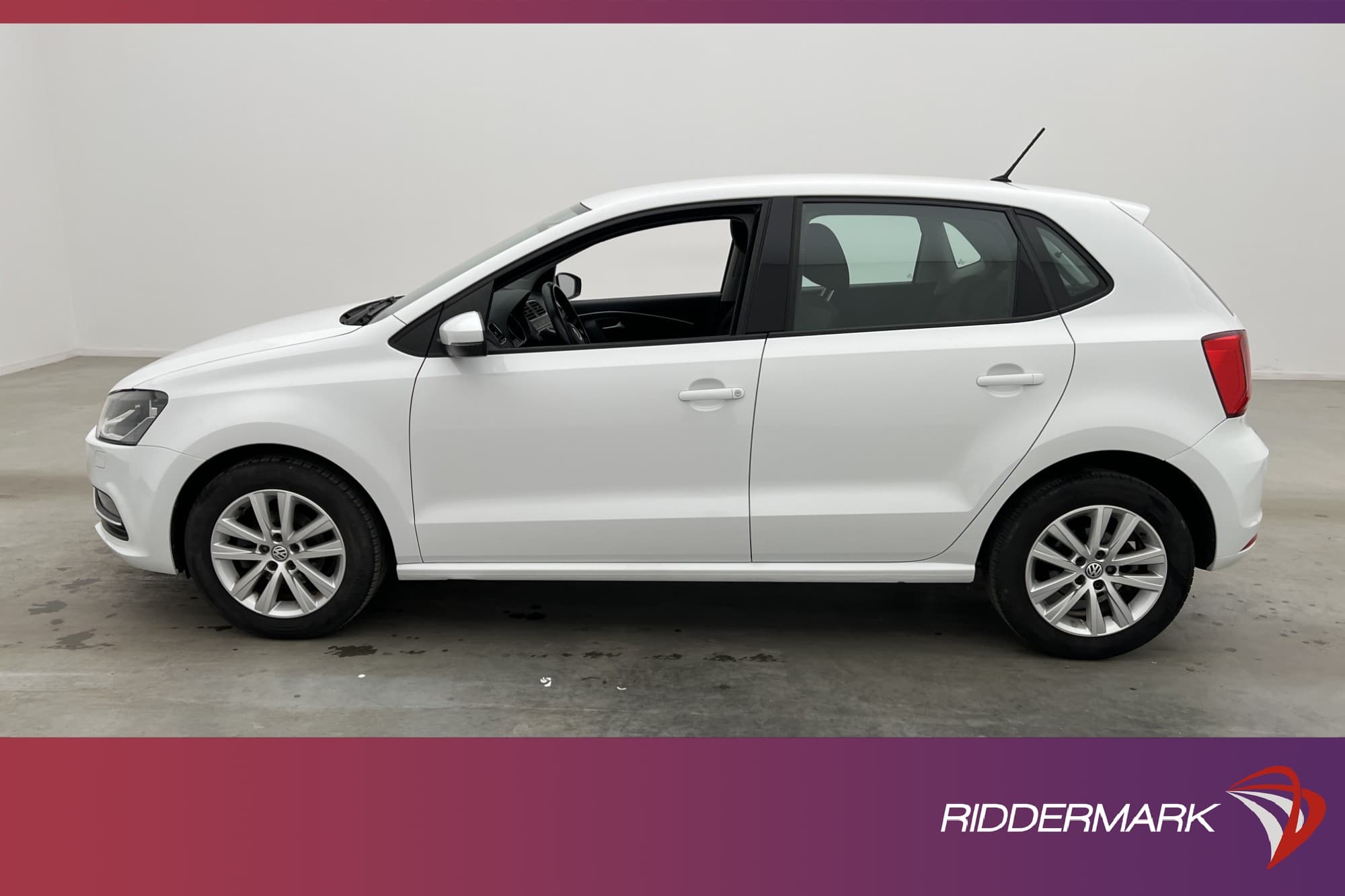 Volkswagen Polo 1.2 TSI 90hk 0,47L/mil 360kr Årsskatt