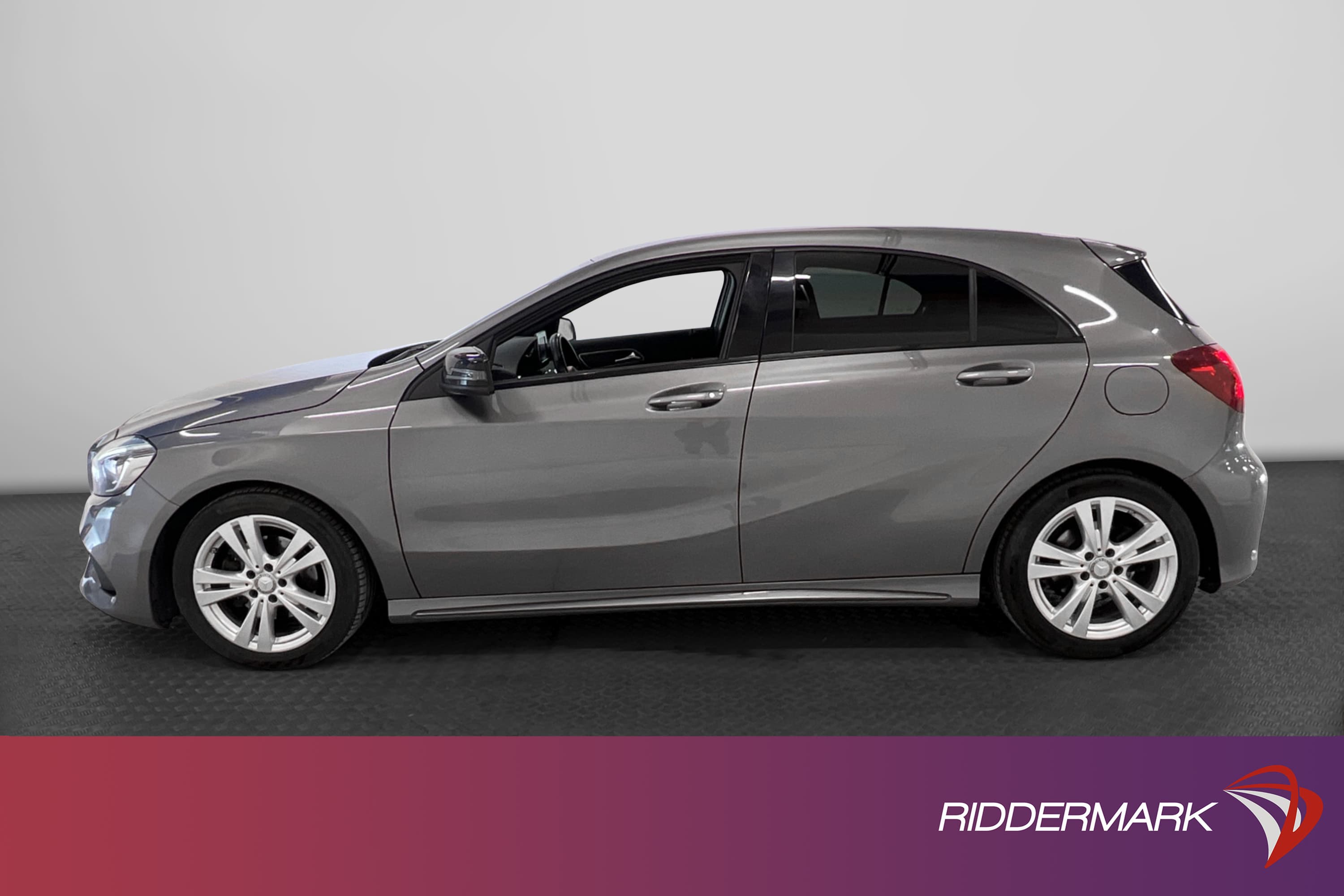 Mercedes-Benz A 180 122hk