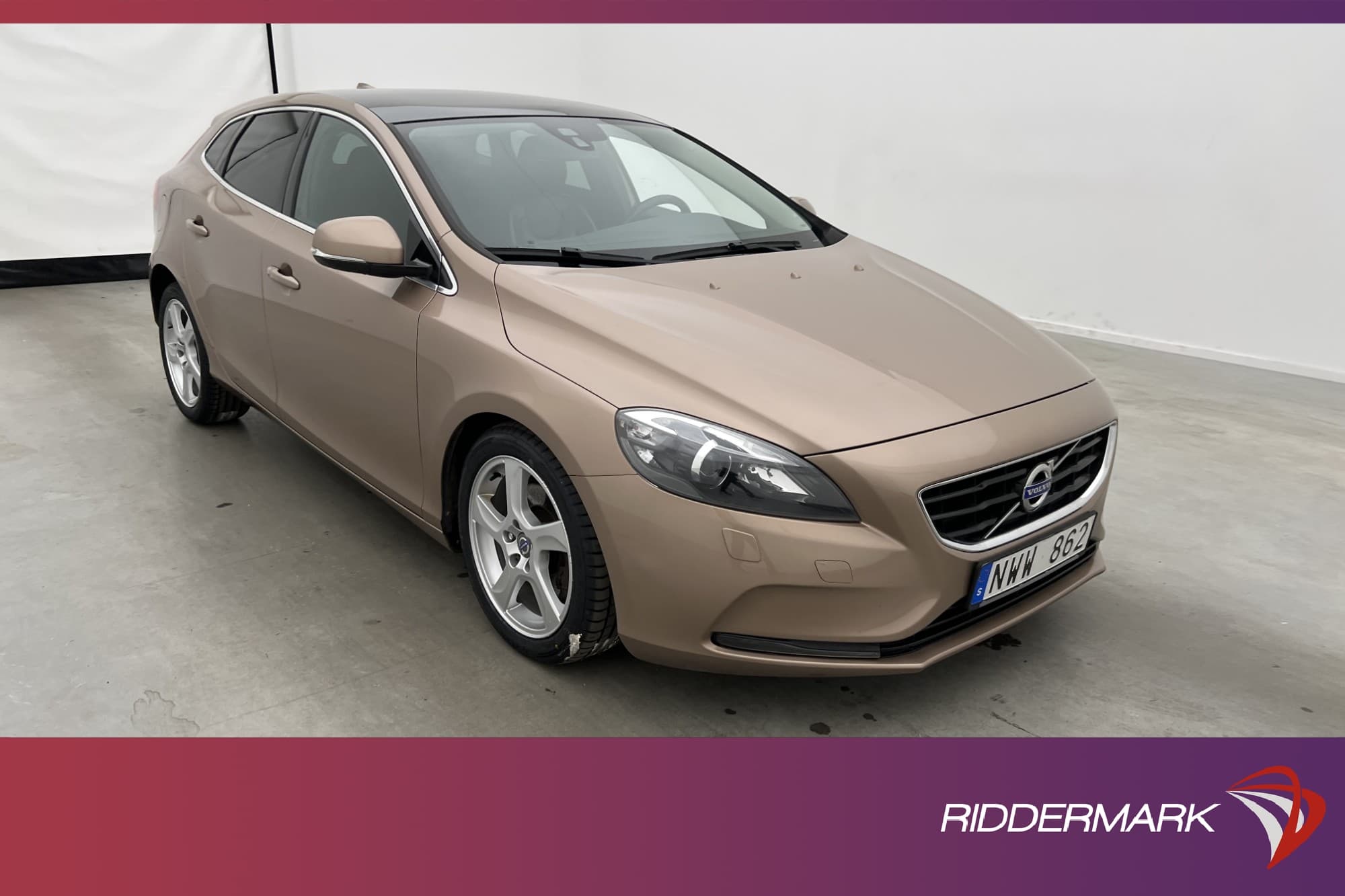 Volvo V40 D2