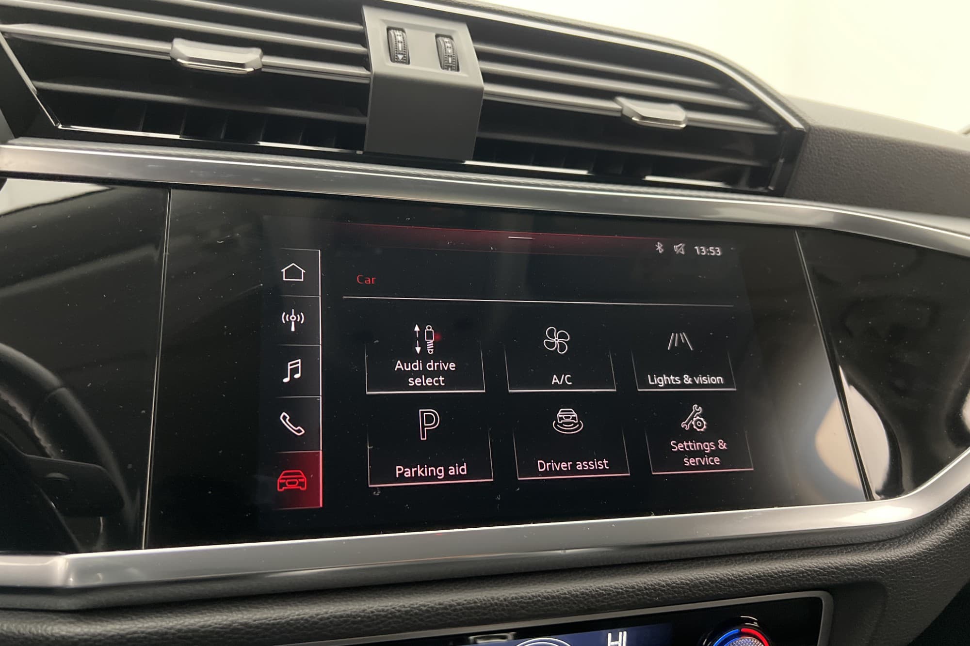 Audi Q3 35 TFSI 150hk Proline Advanced Cockpit Sensorer