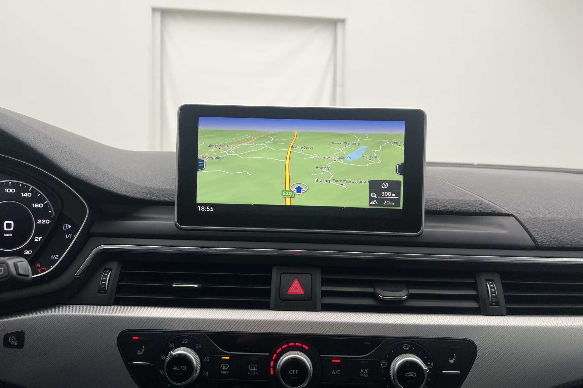 Audi A4 2.0 TDI 190hk Cockpit  Navi Dragkrok 1103kr Skatt