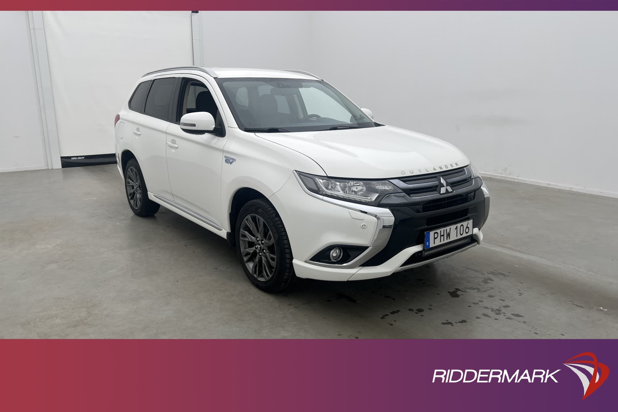 Mitsubishi Outlander P-HEV 4WD