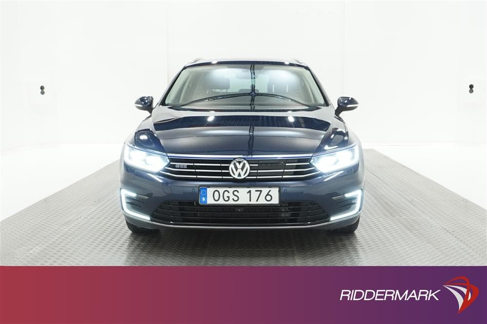 Volkswagen Passat GTE 218hk