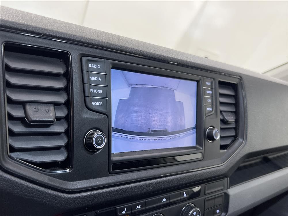 Volkswagen Crafter 2.0TDI Aut 177hk Volymskåp Värmare Moms  